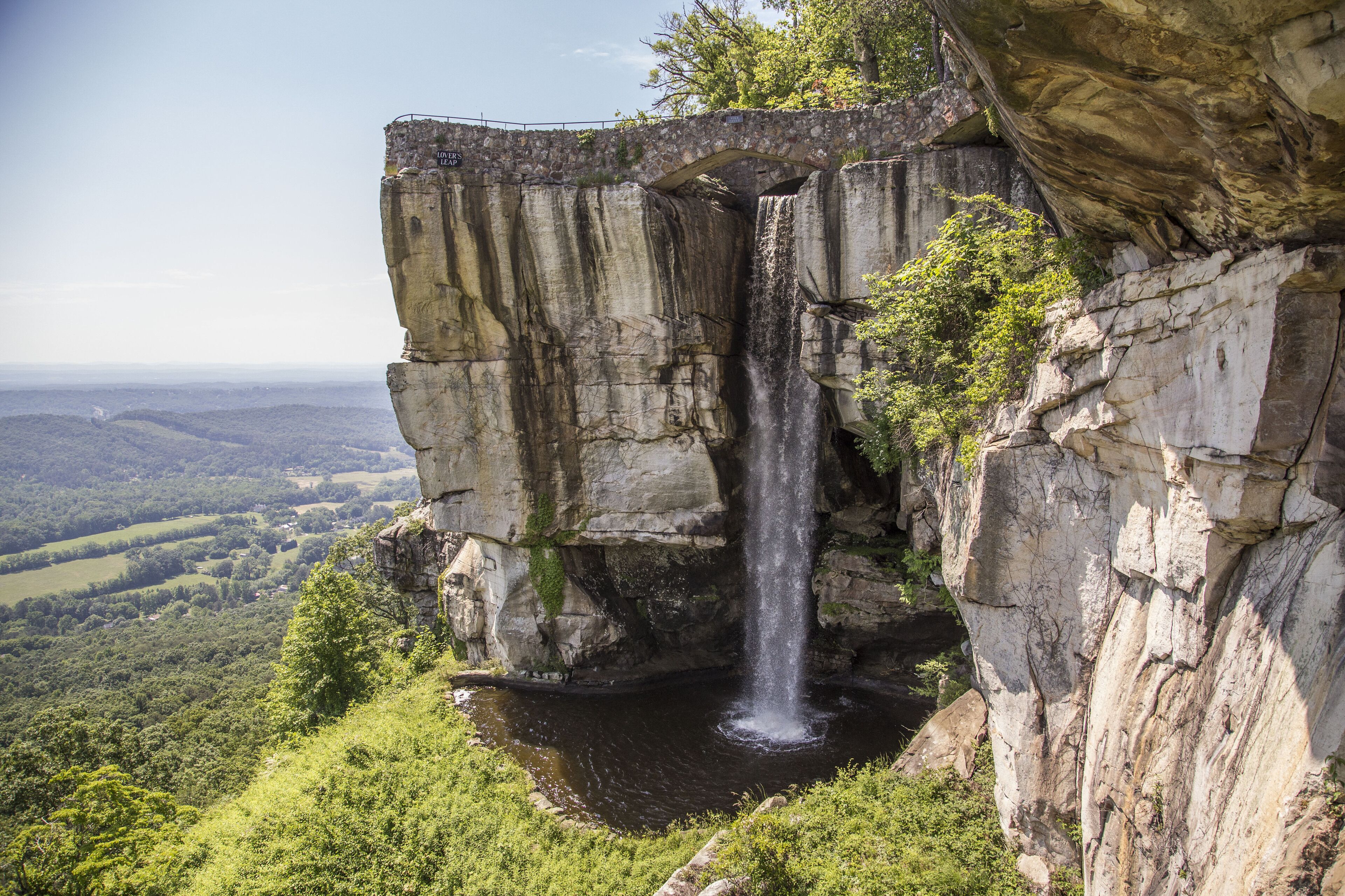 Cloudland at McLemore Resort Lookout Mountain, Curio by Hilton
