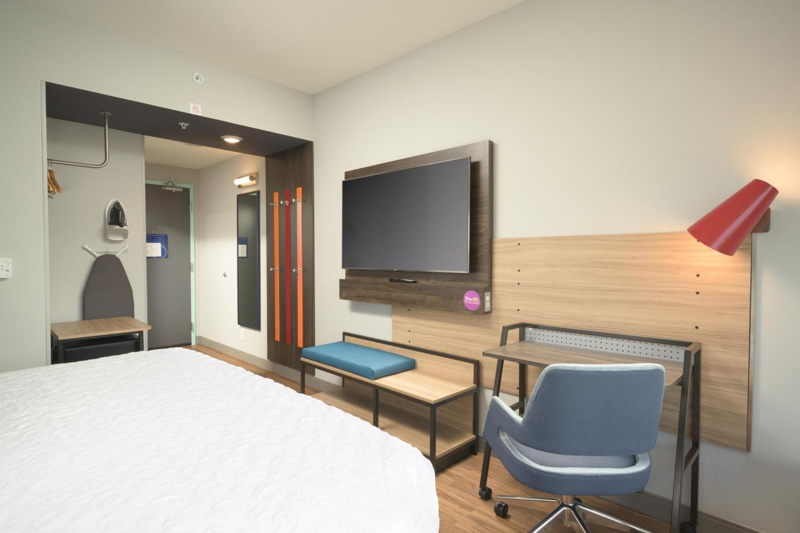 Tru by Hilton Atlanta NW Kennesaw Tru by Hilton Atlanta NW Kennesaw