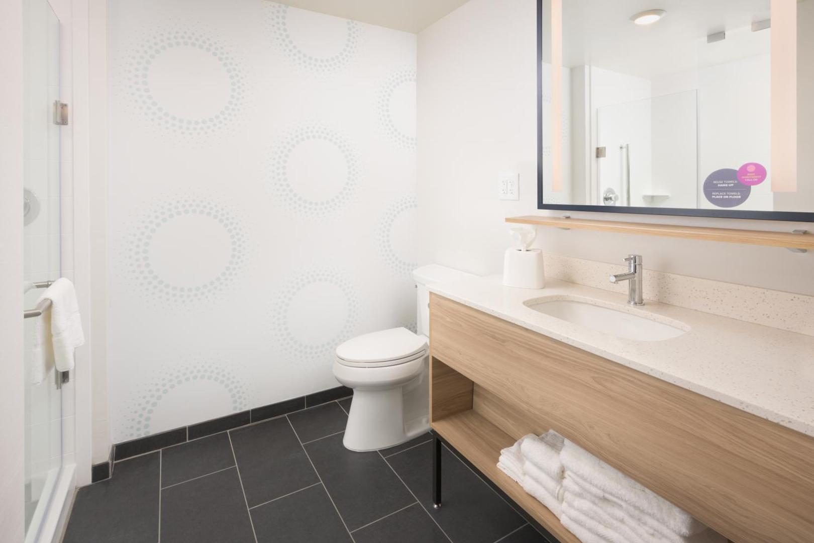 Tru by Hilton Atlanta NW Kennesaw Tru by Hilton Atlanta NW Kennesaw