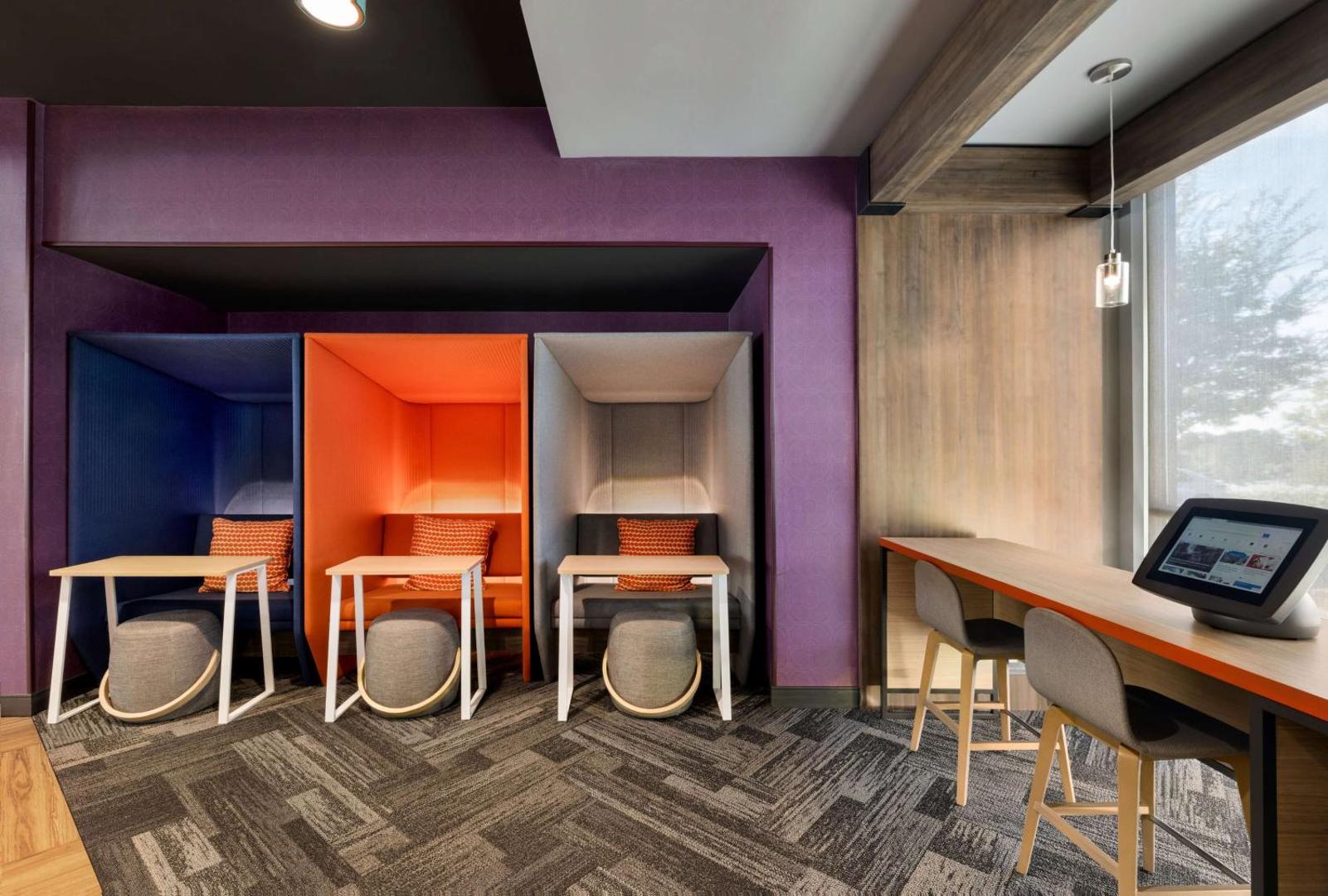 Tru by Hilton Lawrenceville Atlanta I-85 Sugarloaf