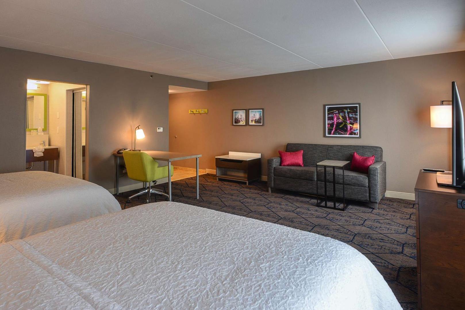 Hampton Inn & Suites ATL-Six Flags Hampton Inn & Suites ATL-Six Flags