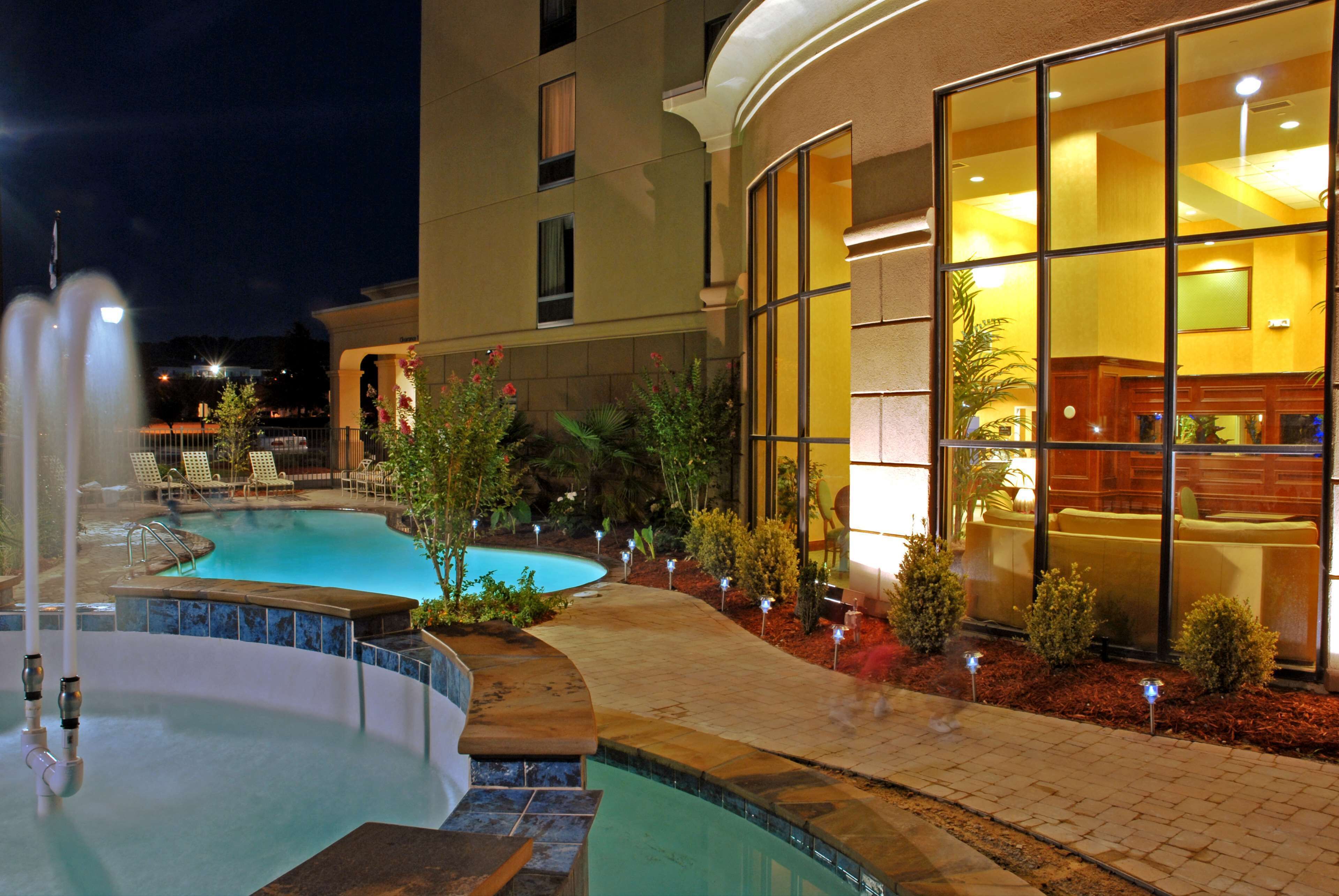 Hampton Inn & Suites ATL-Six Flags Hampton Inn & Suites ATL-Six Flags
