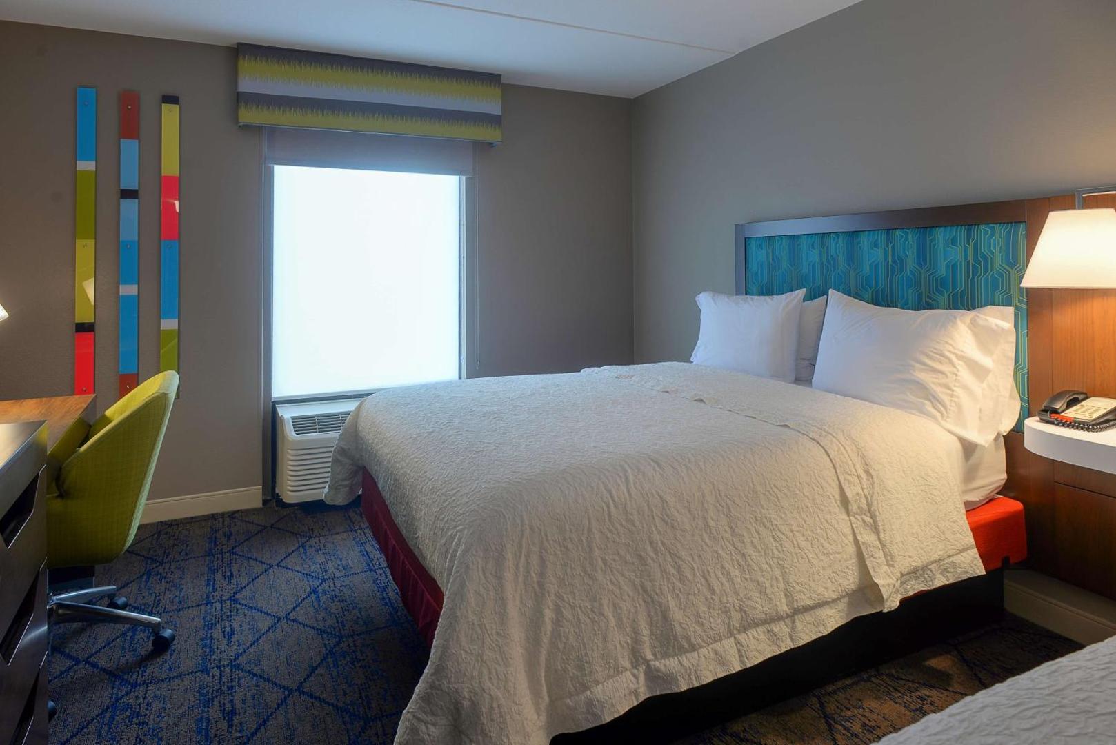 Hampton Inn & Suites ATL-Six Flags Hampton Inn & Suites ATL-Six Flags