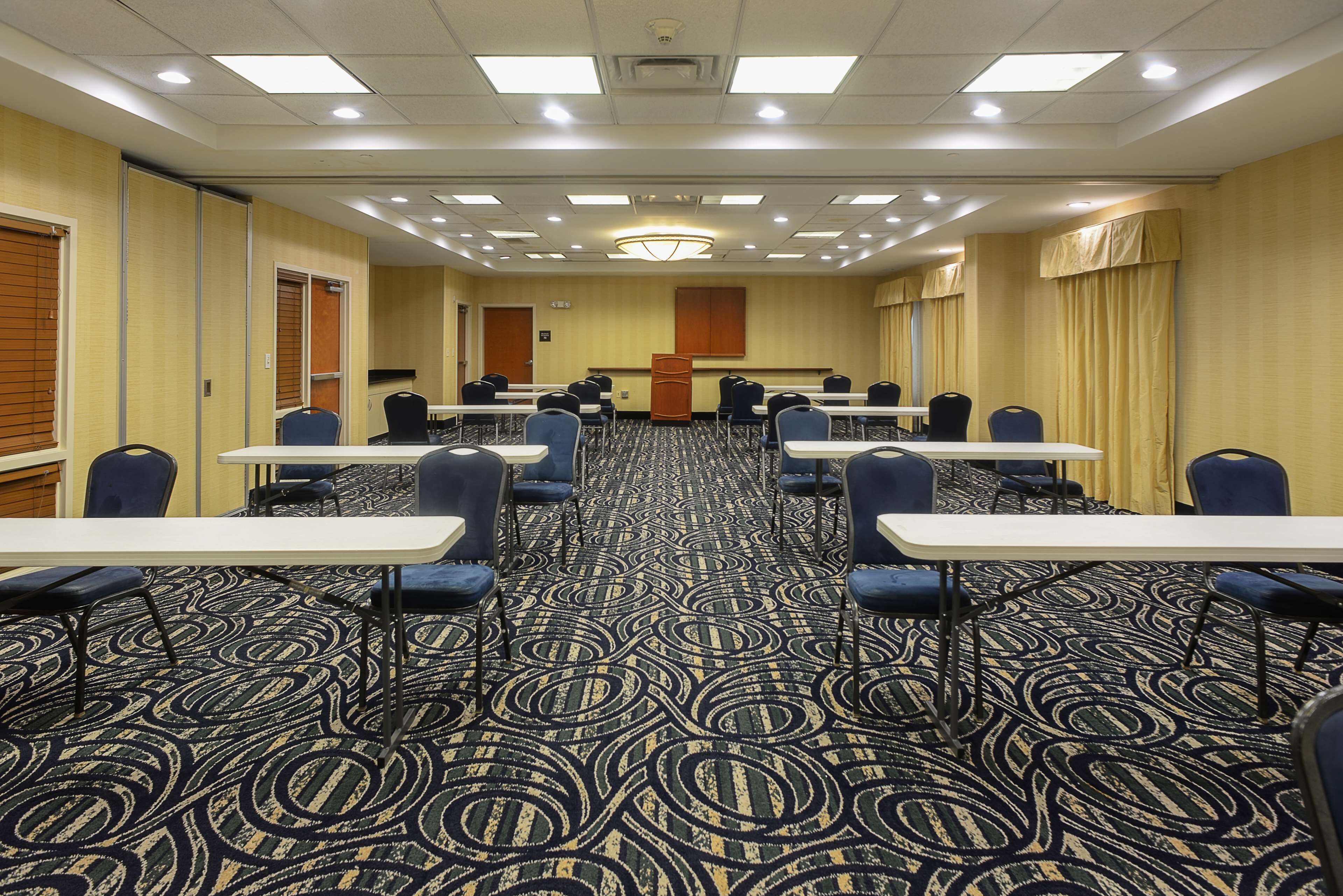 Hampton Inn & Suites ATL-Six Flags Hampton Inn & Suites ATL-Six Flags