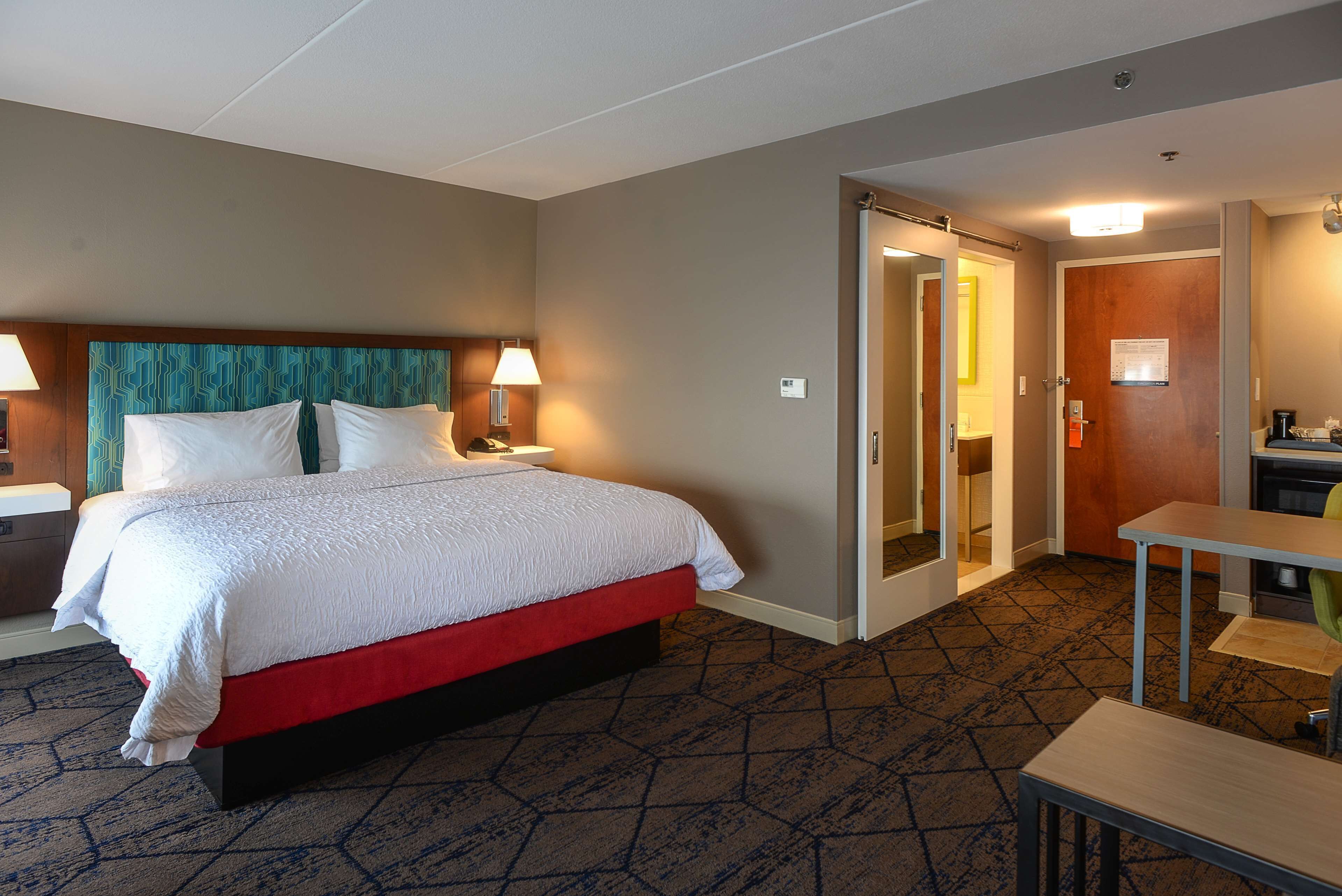 Hampton Inn & Suites ATL-Six Flags Hampton Inn & Suites ATL-Six Flags