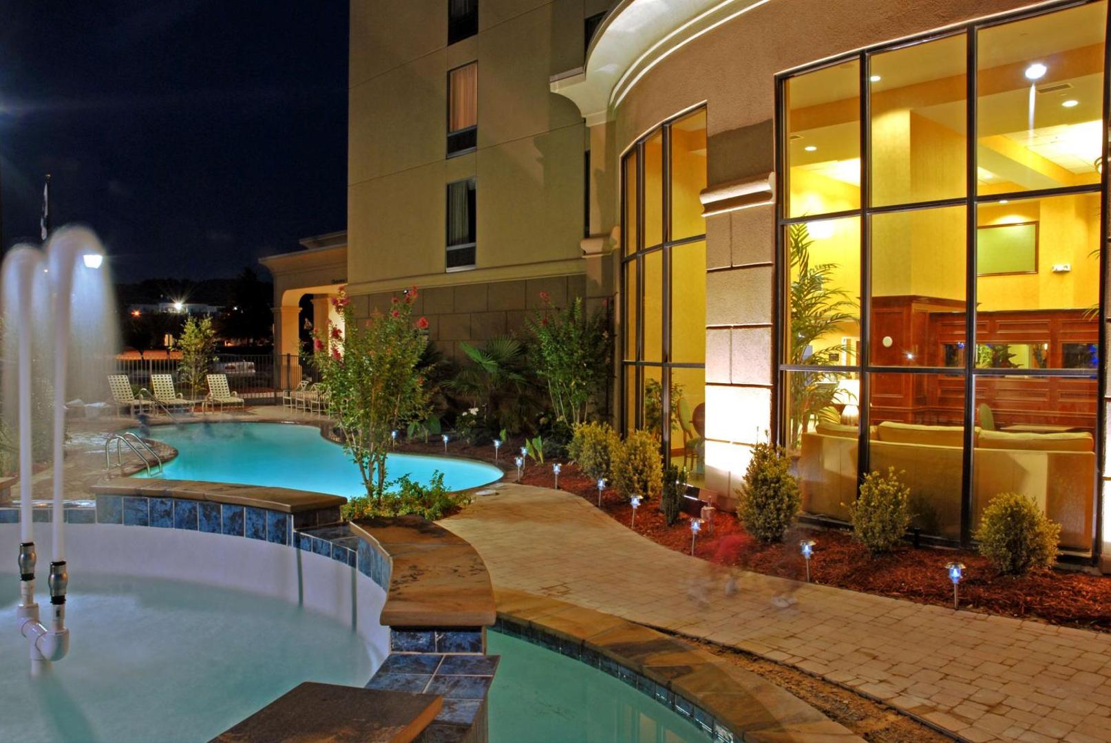 Hampton Inn & Suites ATL-Six Flags Hampton Inn & Suites ATL-Six Flags