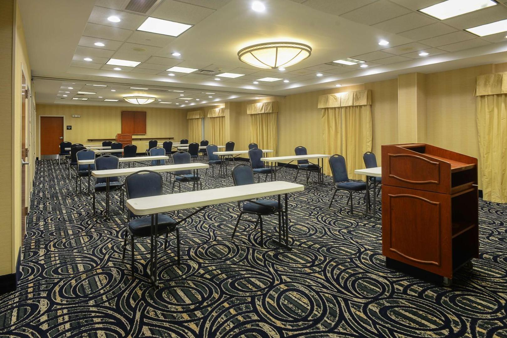 Hampton Inn & Suites ATL-Six Flags Hampton Inn & Suites ATL-Six Flags