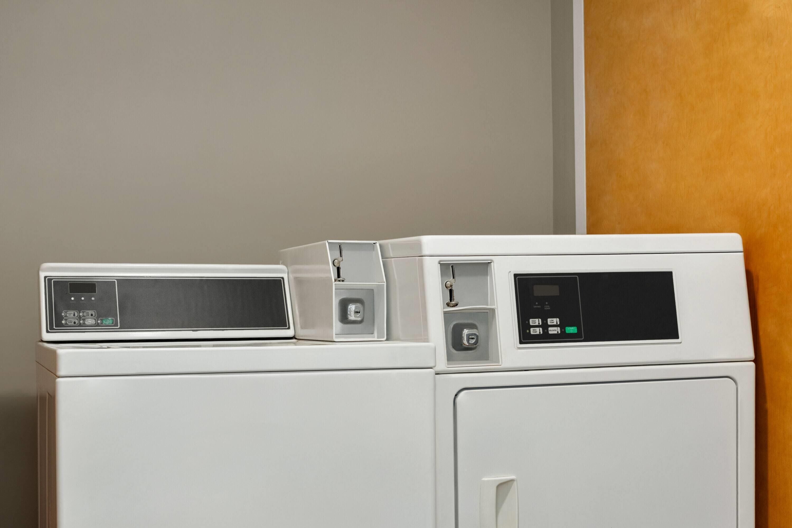 Econo Lodge Macon  GA