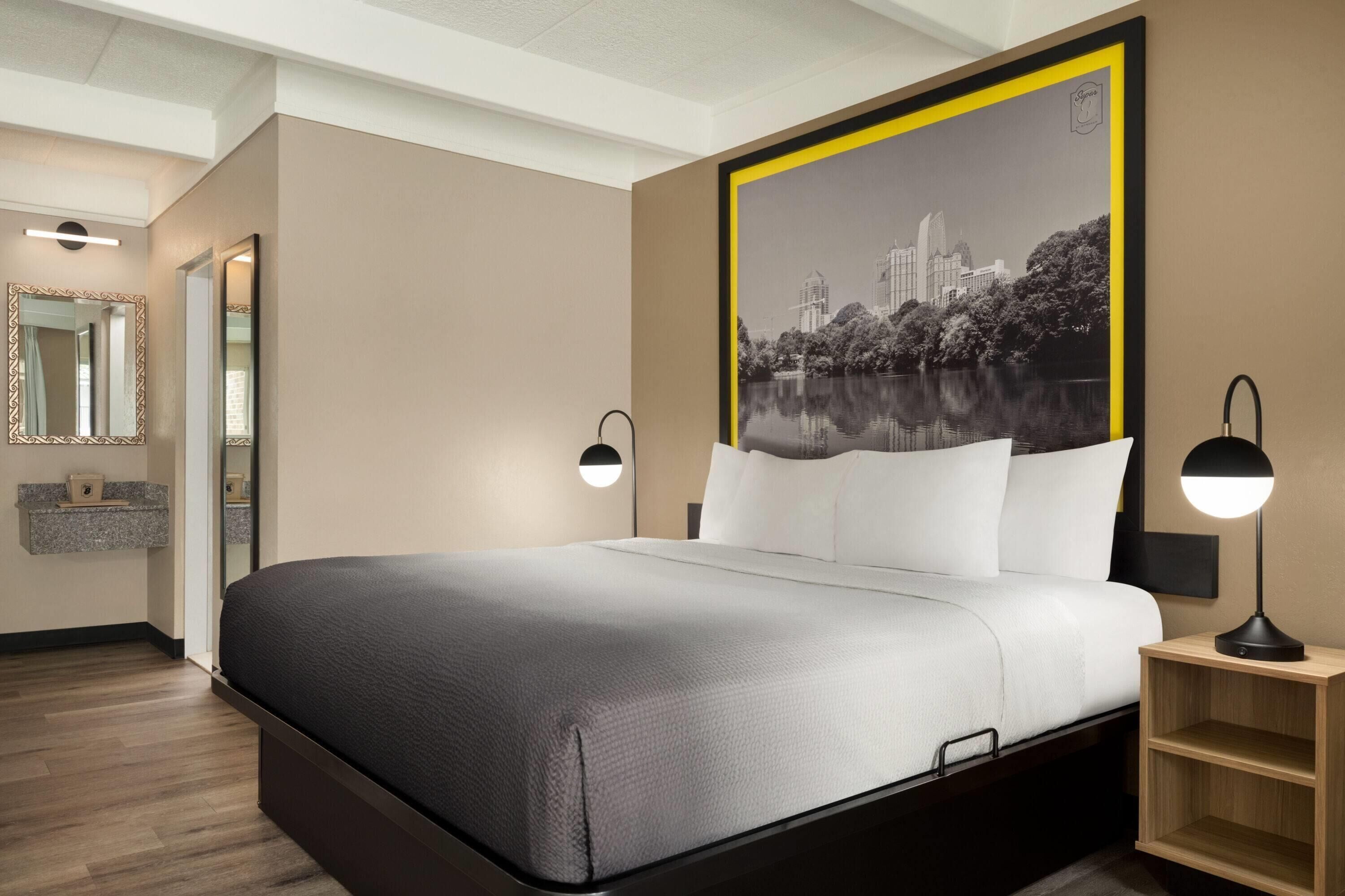 Econo Lodge Macon  GA