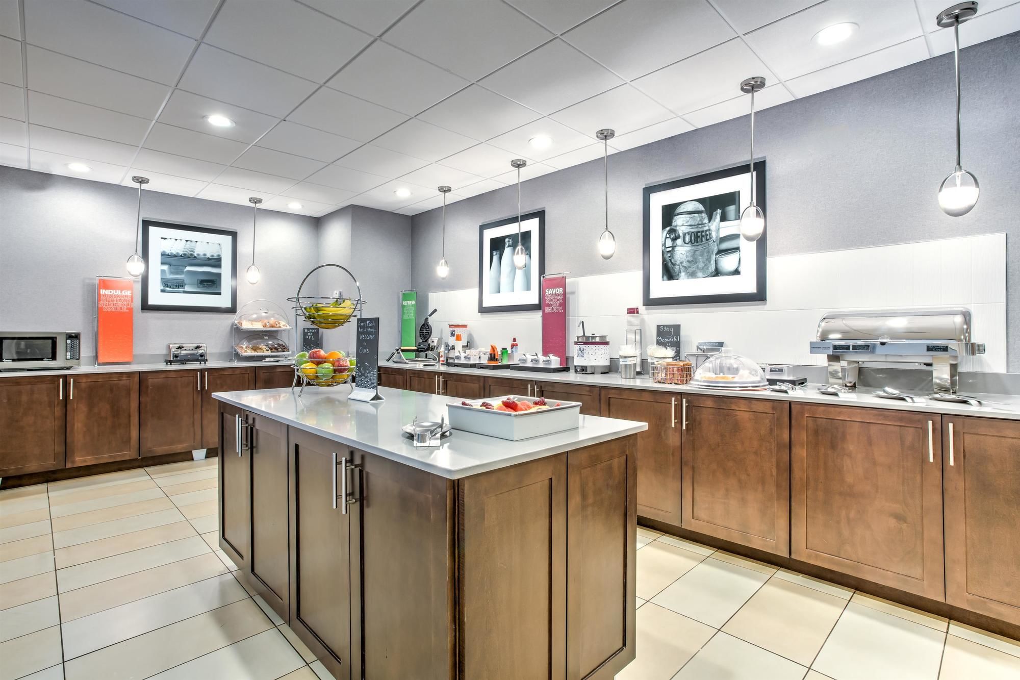 Hampton Inn & Suites Macon I-475 Hampton Inn & Suites Macon I-475