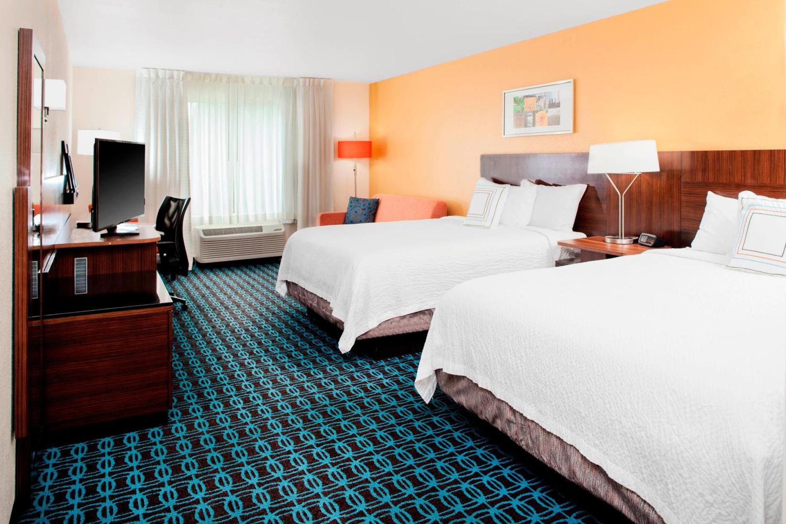 Spark by Hilton Macon North