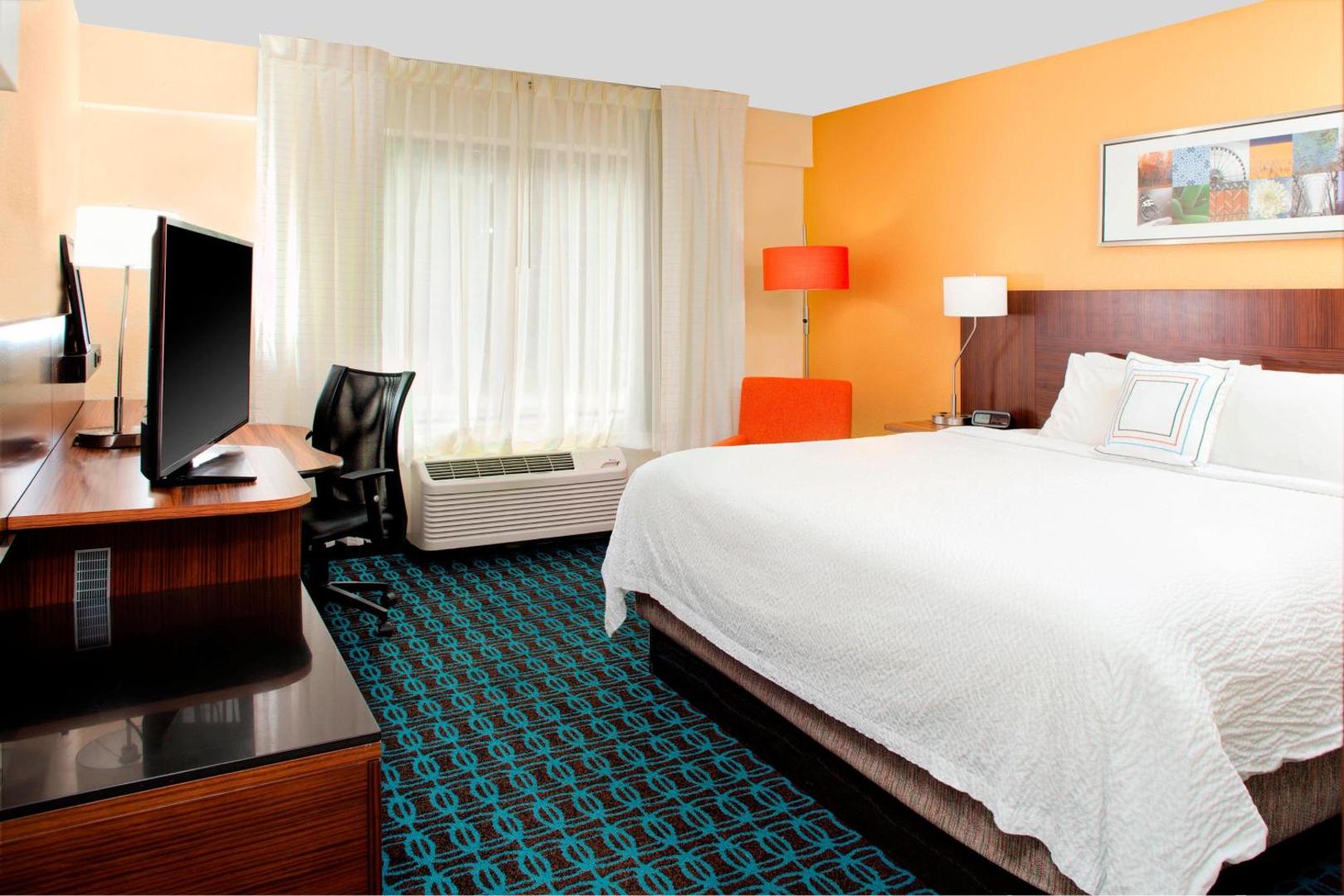 Spark by Hilton Macon North