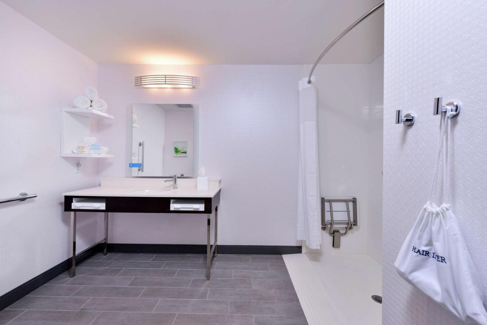 Hampton Inn and Suites Atlanta/Marietta Hampton Inn and Suites Atlanta/Marietta