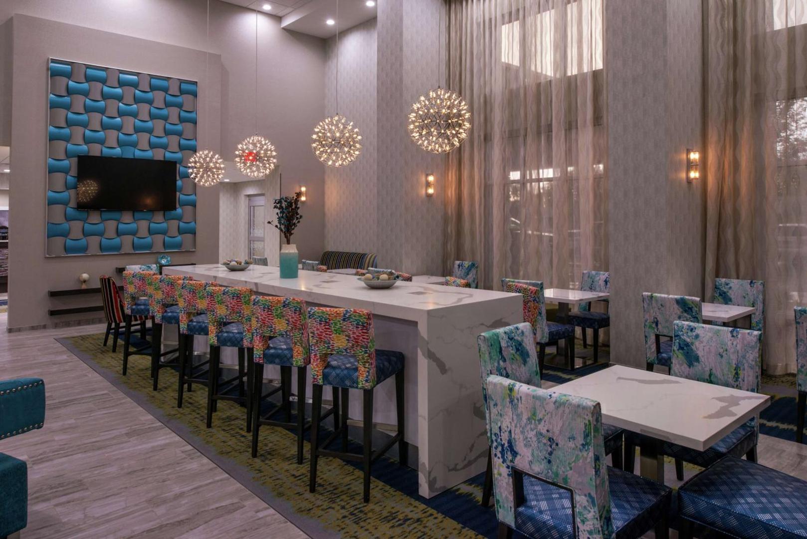 Hampton Inn and Suites Atlanta/Marietta Hampton Inn and Suites Atlanta/Marietta