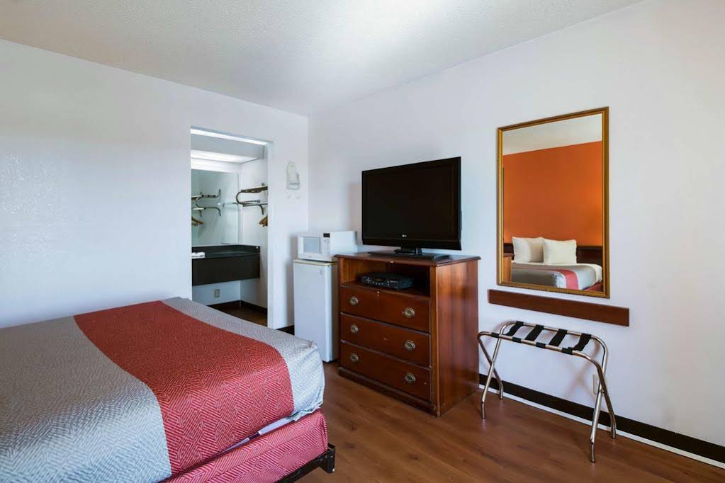 Econo Lodge Econo Lodge