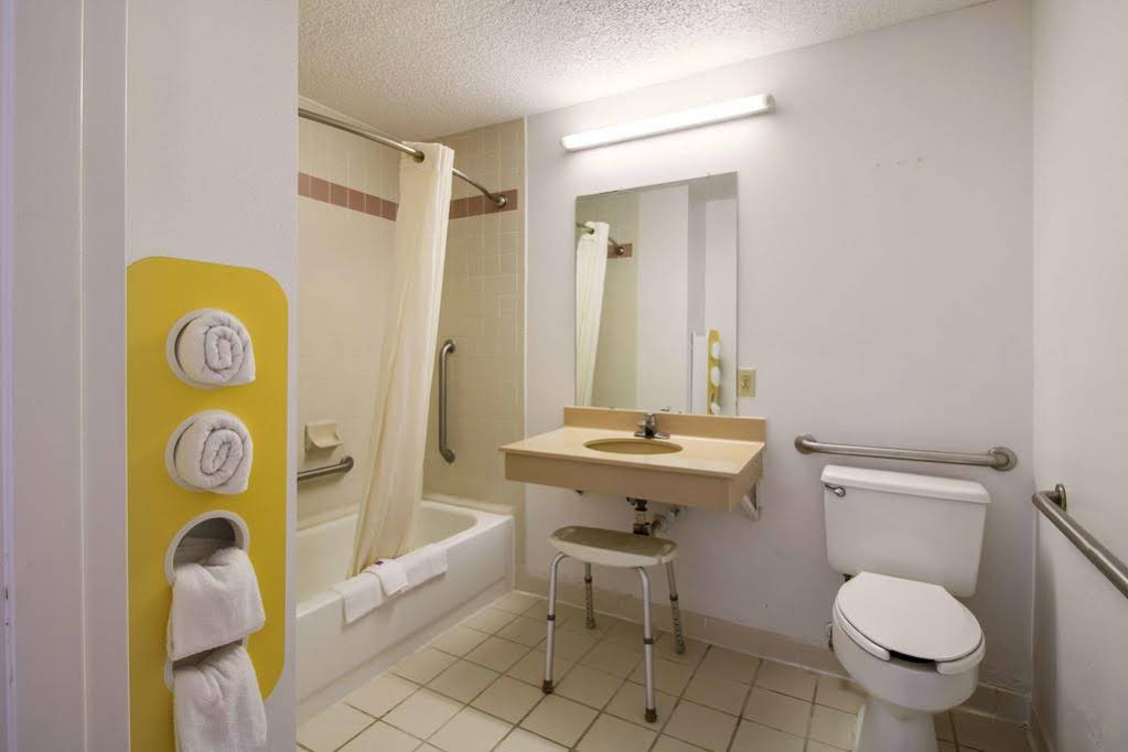 Econo Lodge Econo Lodge