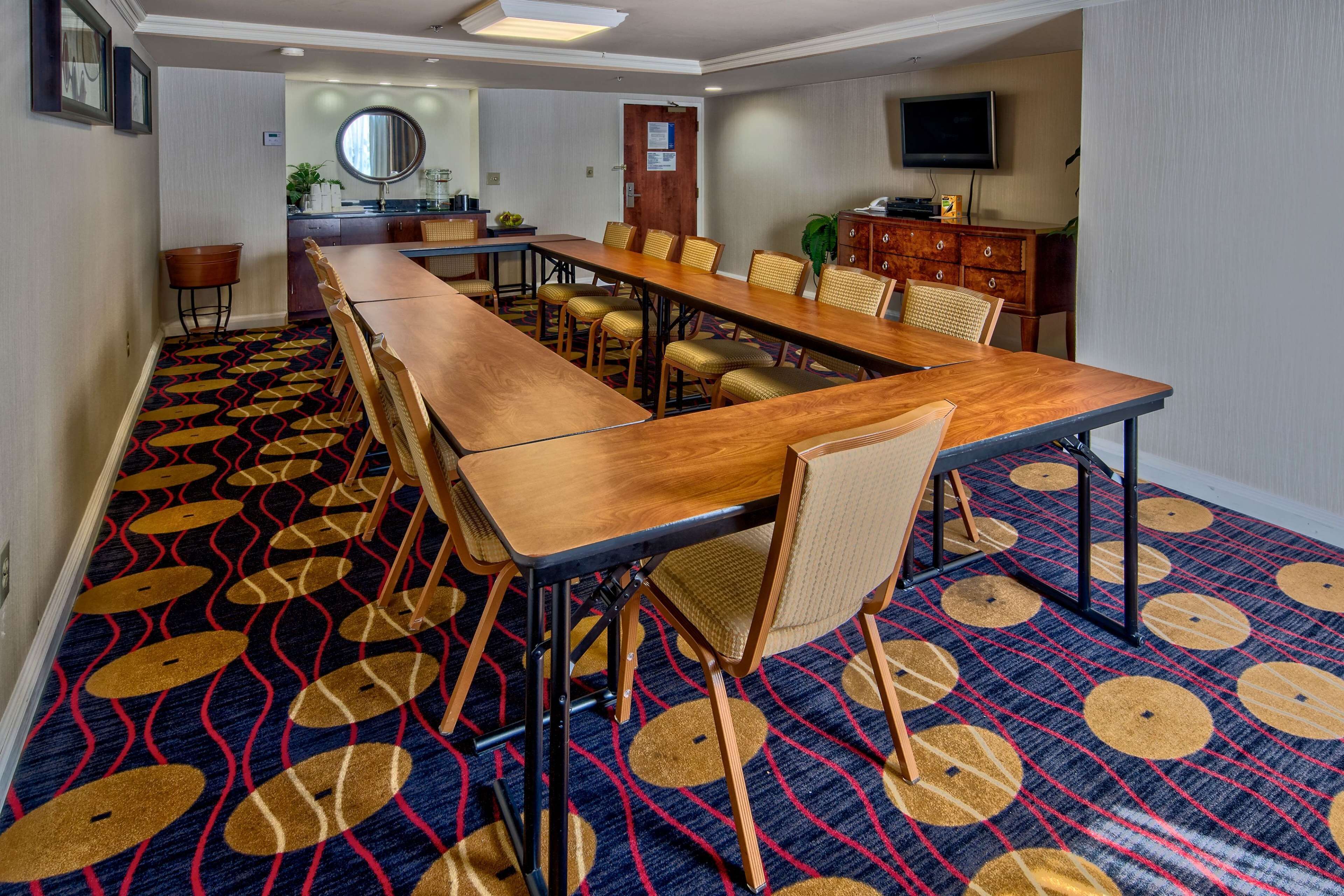 Hampton Inn Peachtree Corners Norcross