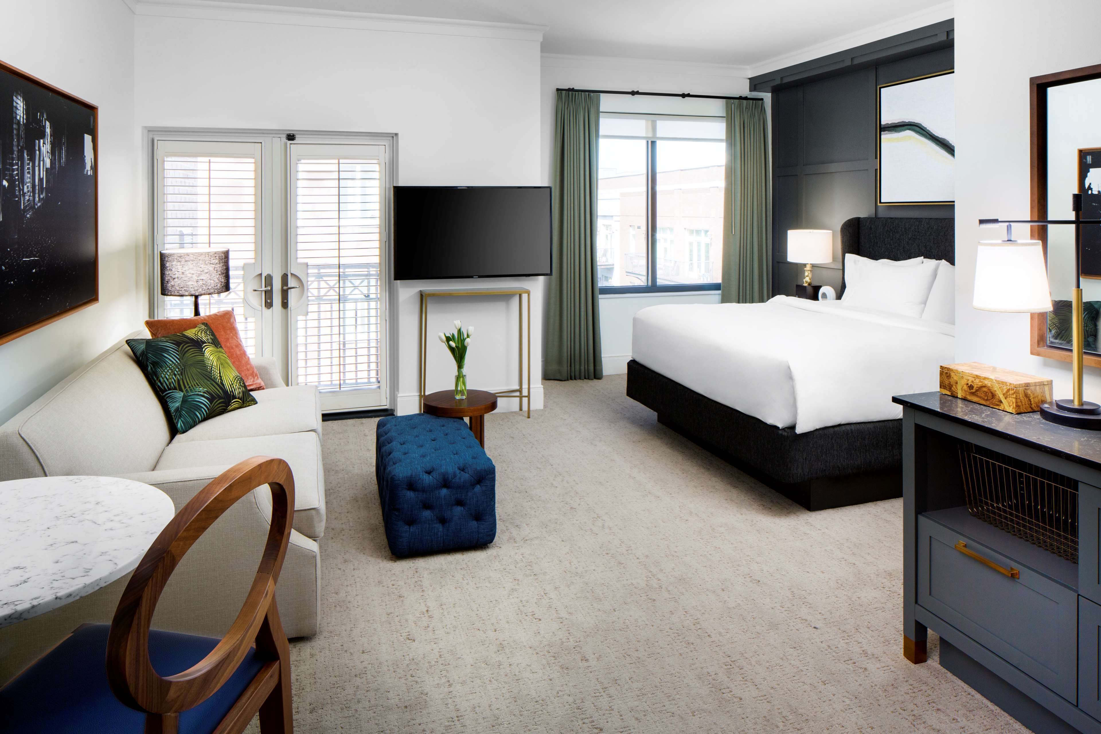 Andaz Savannah, by Hyatt Andaz Savannah, by Hyatt