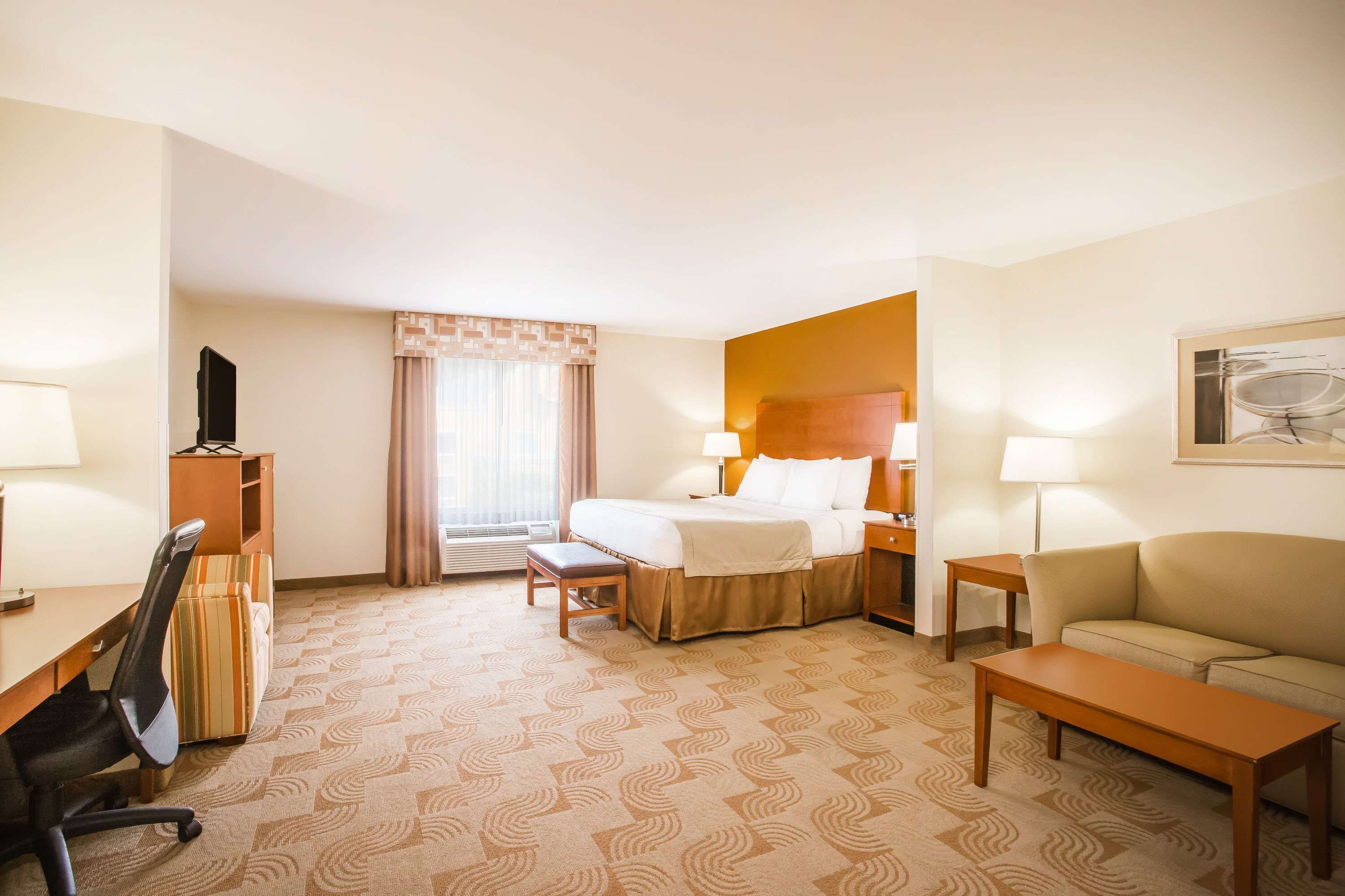 Baymont by Wyndham Savannah South Baymont by Wyndham Savannah South