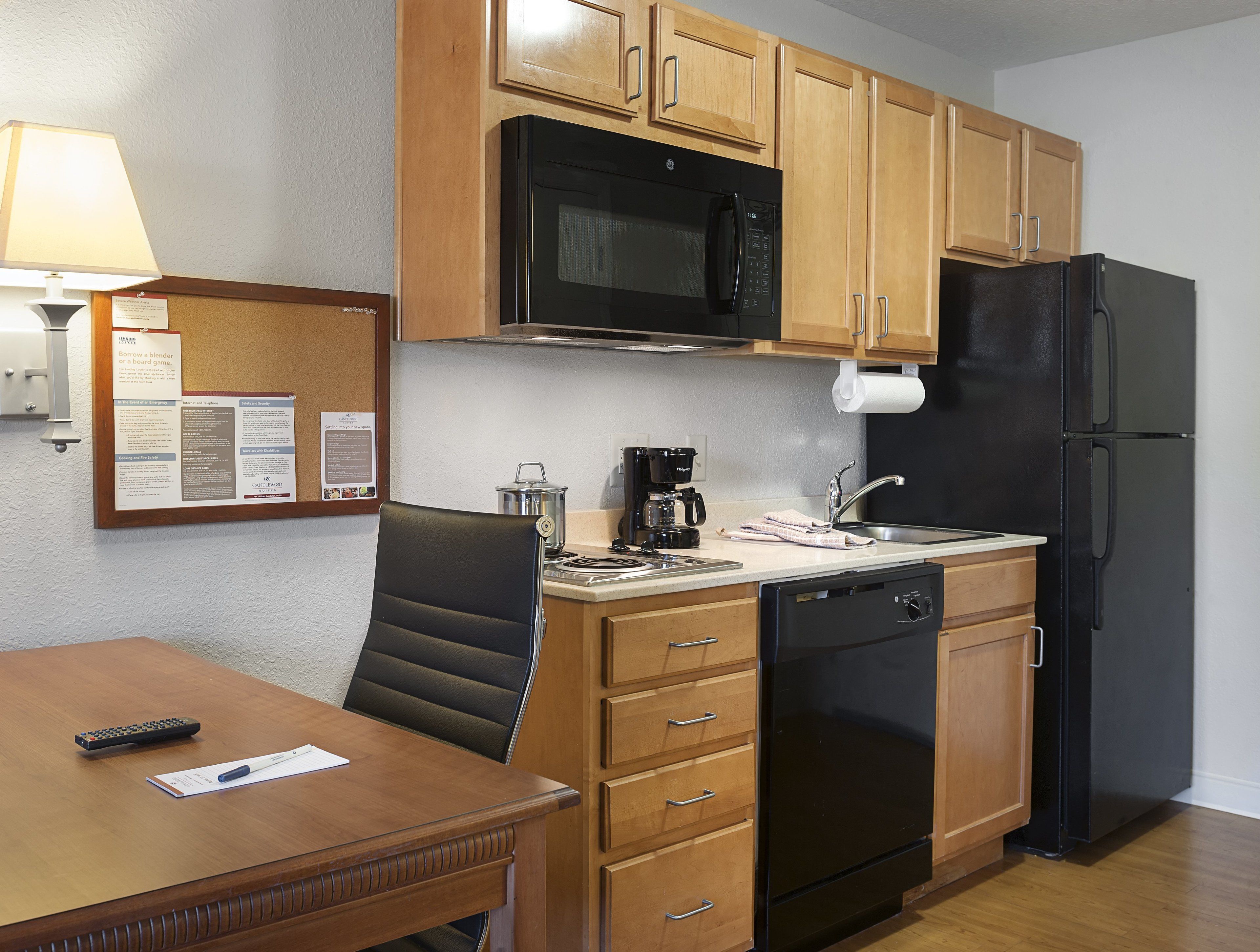 Candlewood Suites Savannah Airport