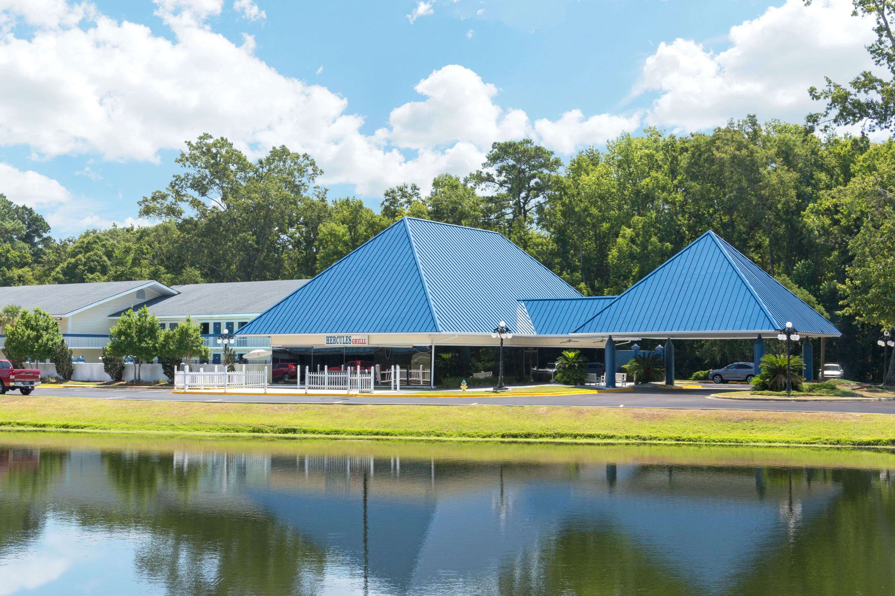 Days Inn by Wyndham Savannah Airport Days Inn by Wyndham Savannah Airport