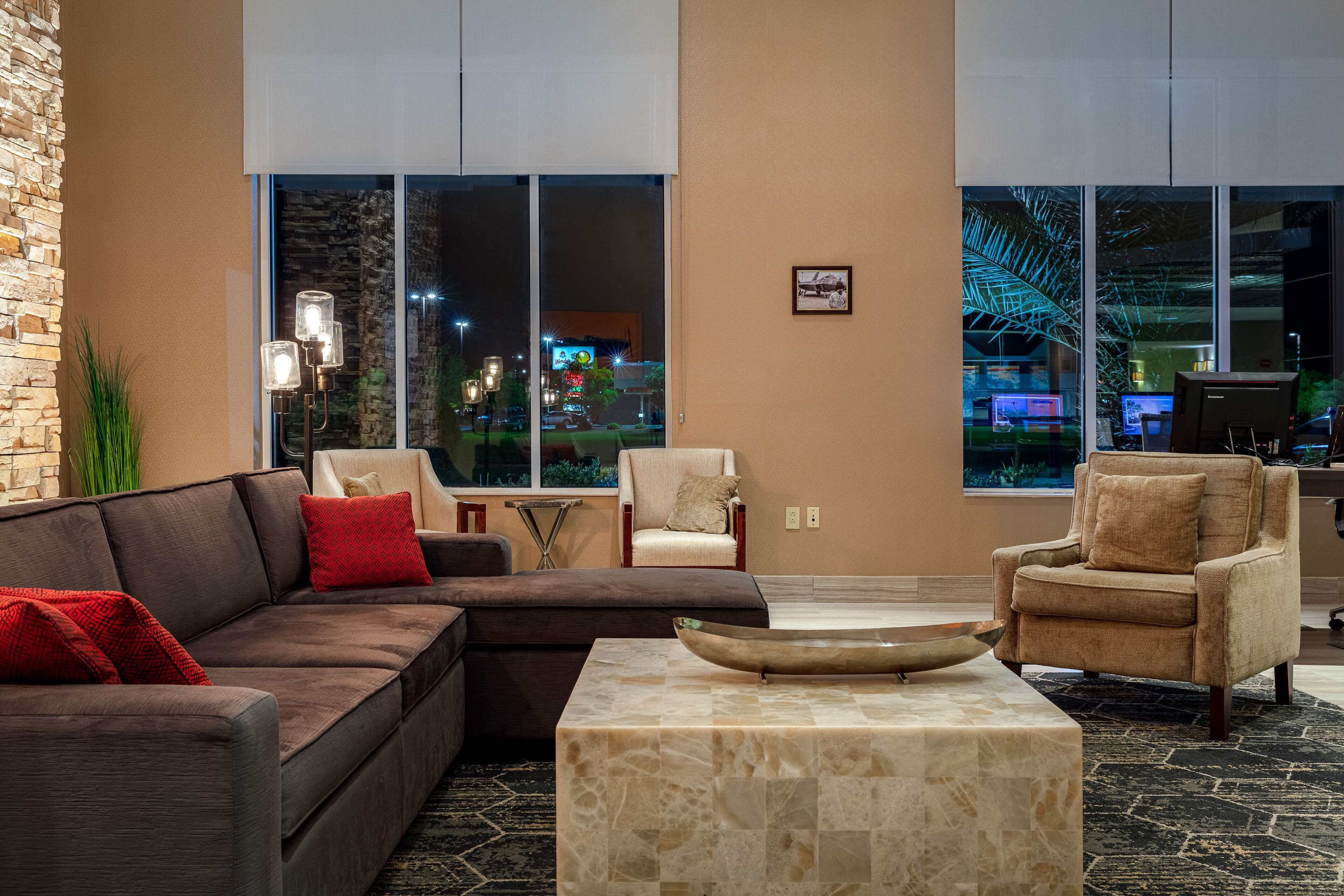 DoubleTree by Hilton Hotel Savannah Airport DoubleTree by Hilton Hotel Savannah Airport