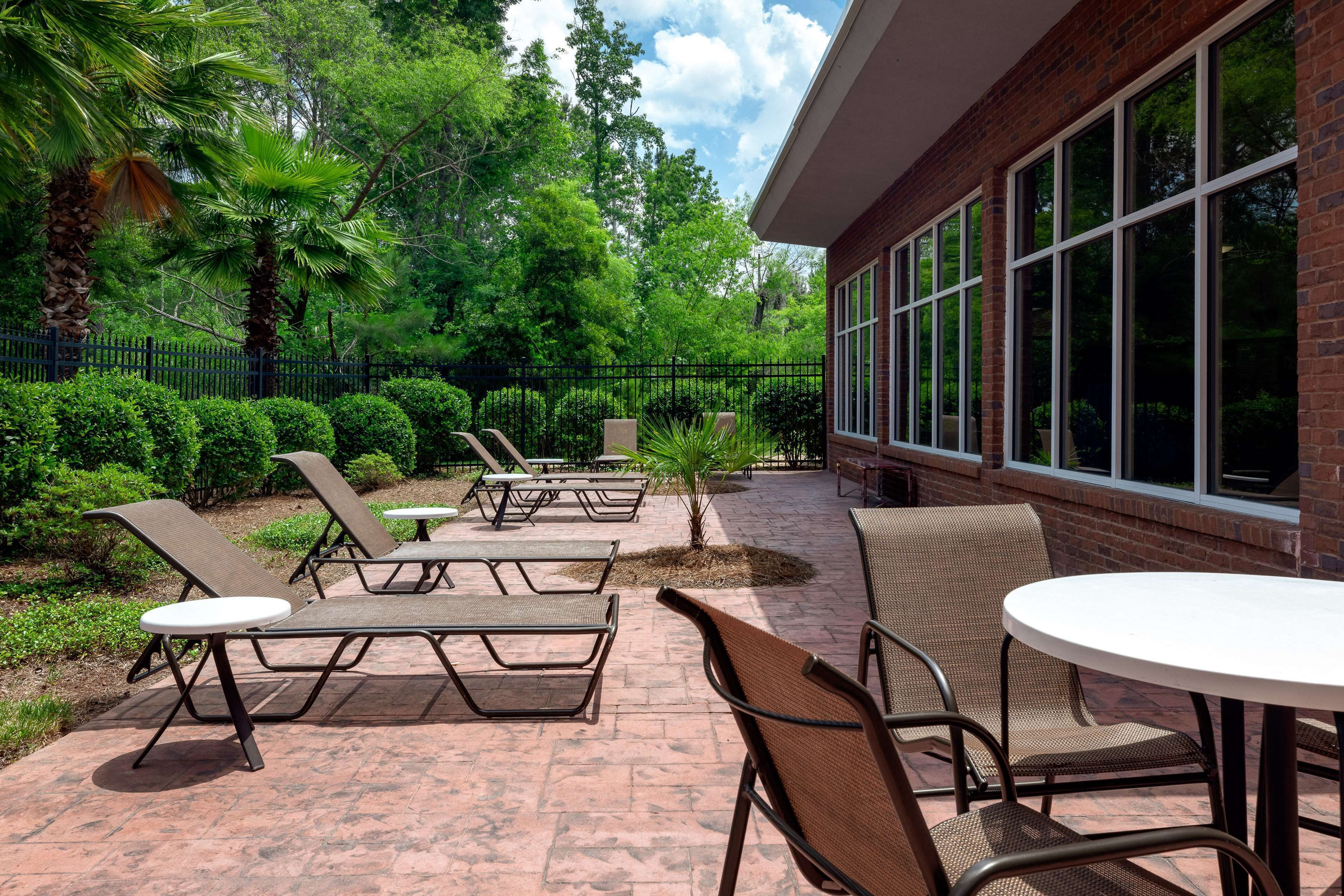 DoubleTree by Hilton Hotel Savannah Airport DoubleTree by Hilton Hotel Savannah Airport