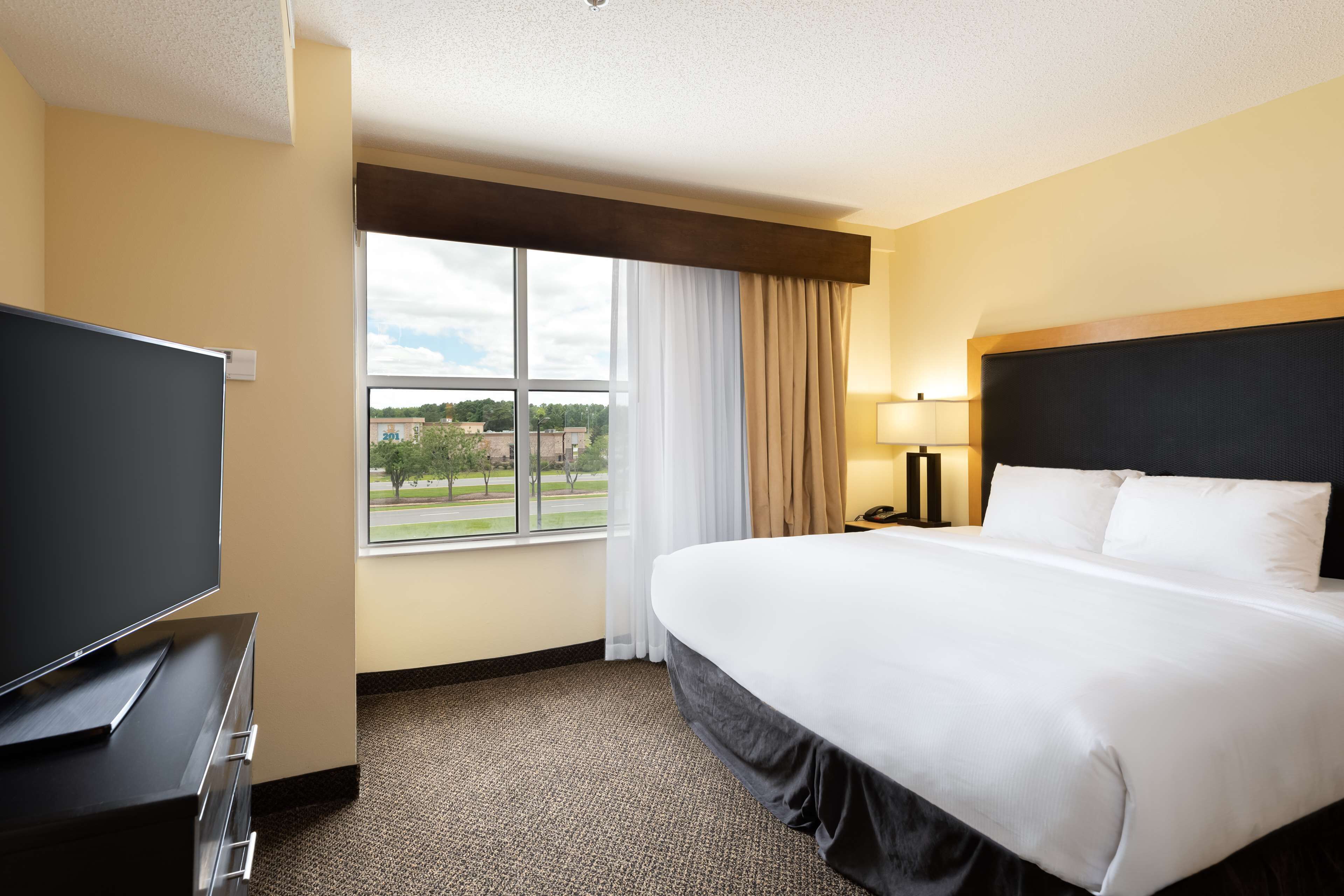 DoubleTree by Hilton Hotel Savannah Airport DoubleTree by Hilton Hotel Savannah Airport