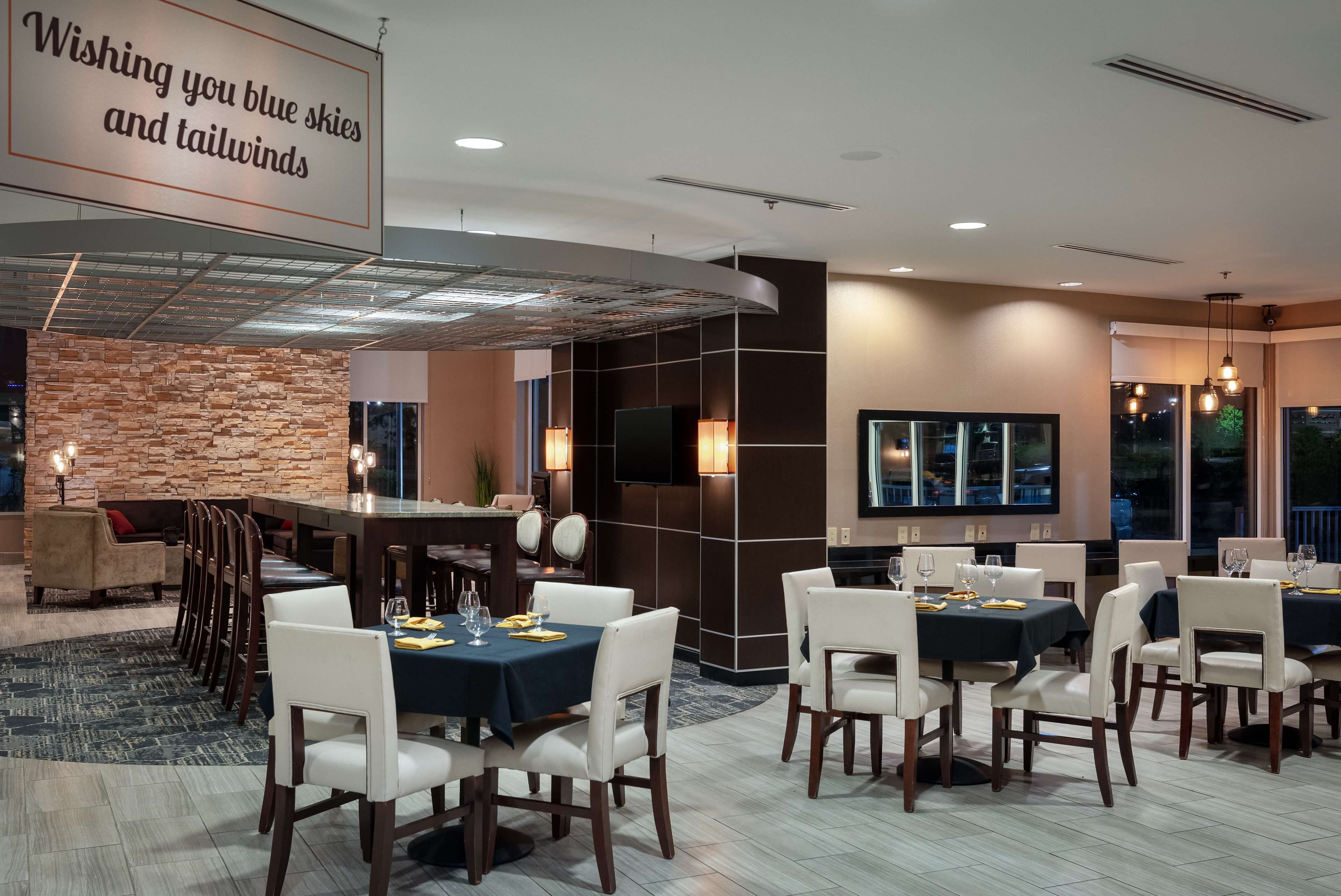 DoubleTree by Hilton Hotel Savannah Airport DoubleTree by Hilton Hotel Savannah Airport