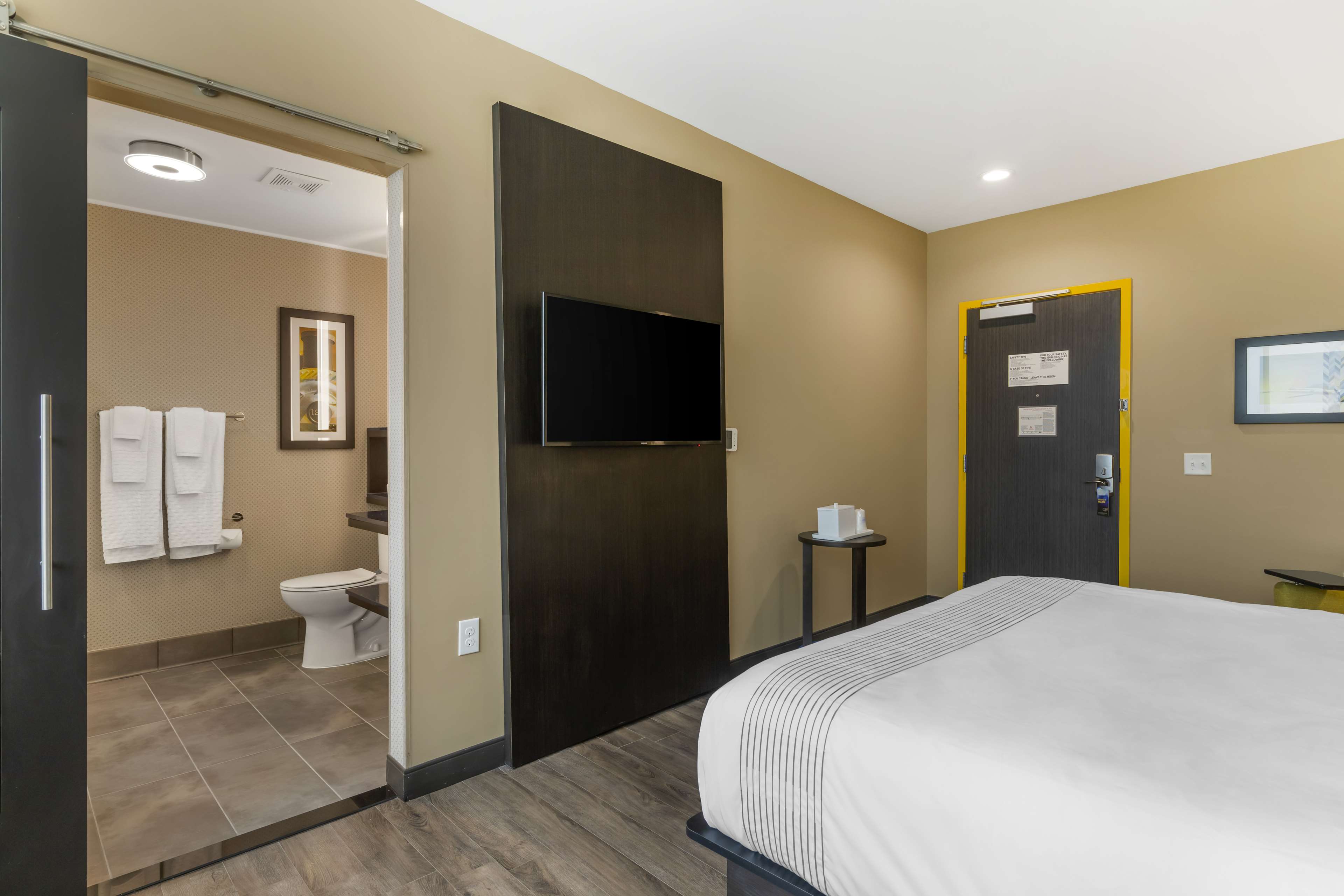 GLo Best Western Pooler - Savannah Airport Hotel GLo Best Western Pooler - Savannah Airport Hotel