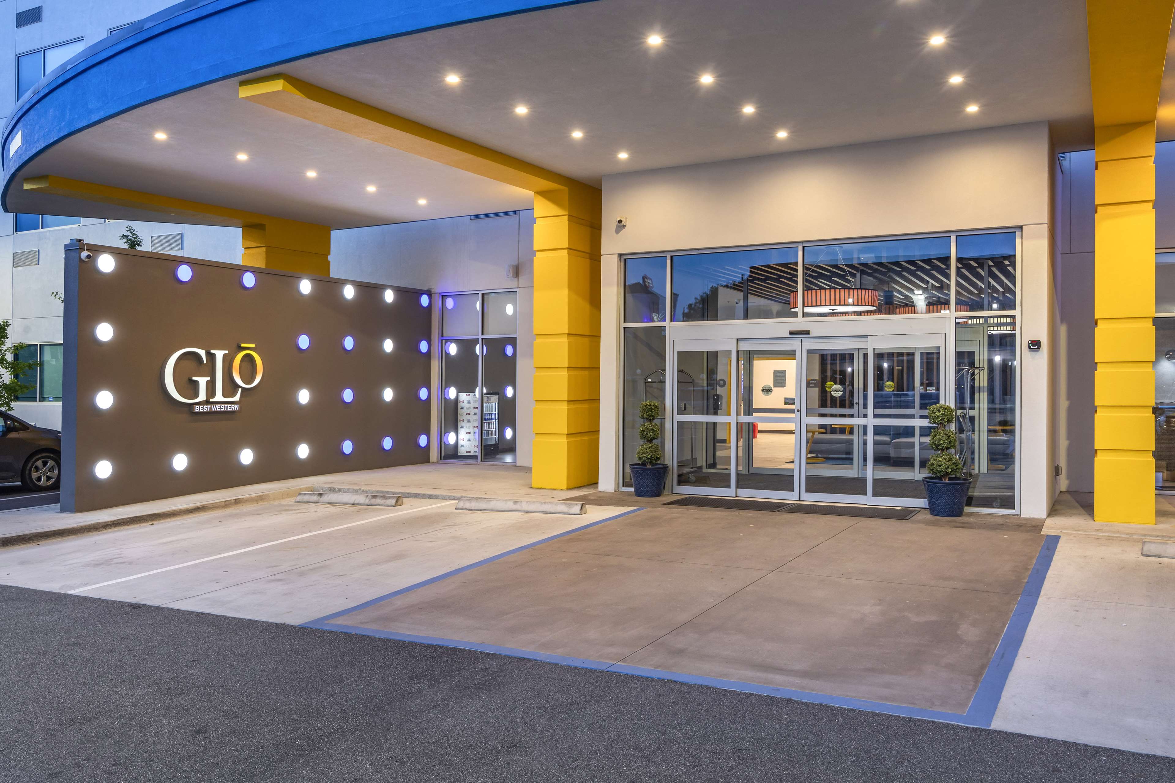 GLo Best Western Savannah-Gateway I-95