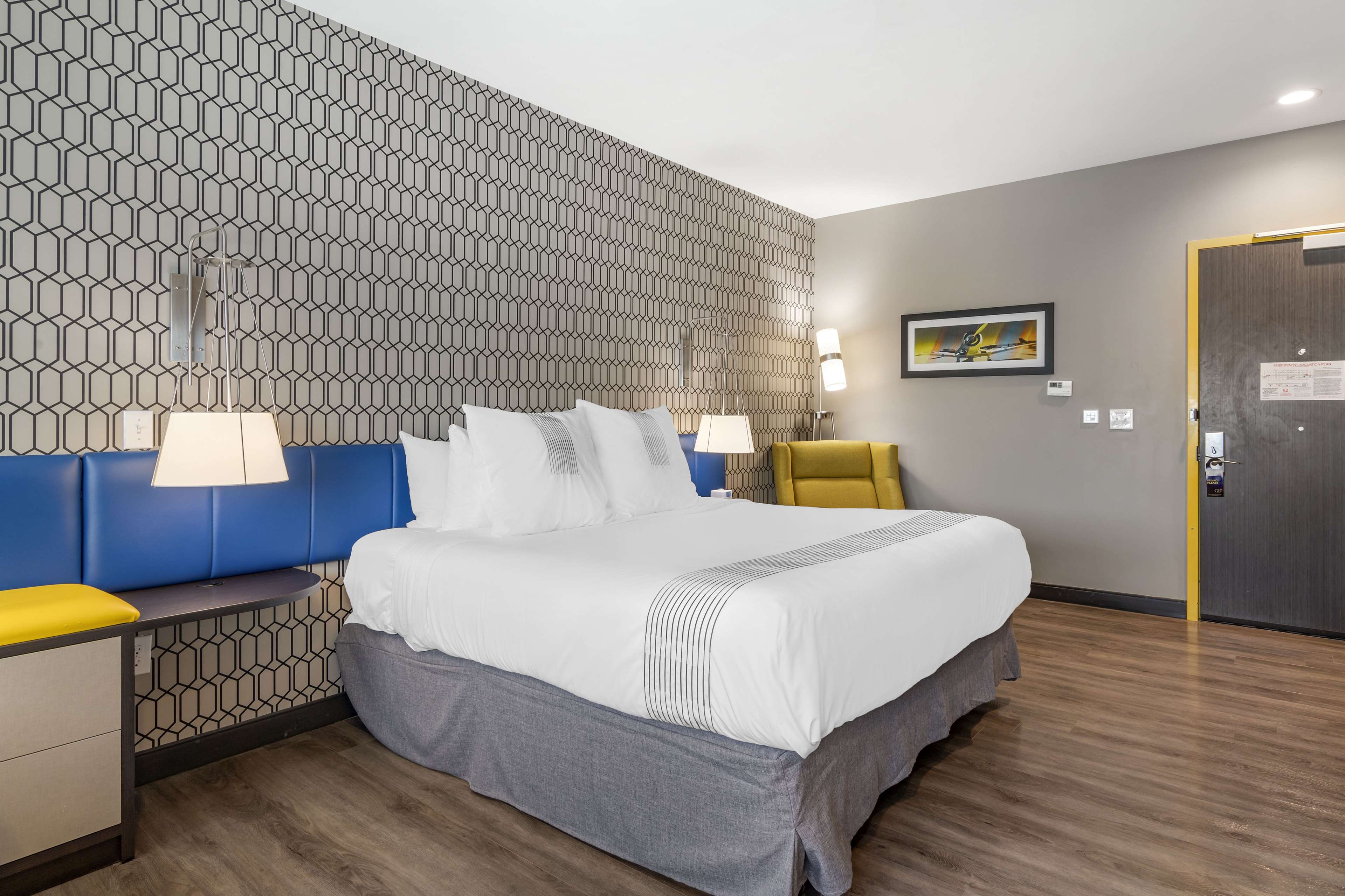 GLo Best Western Savannah-Gateway I-95