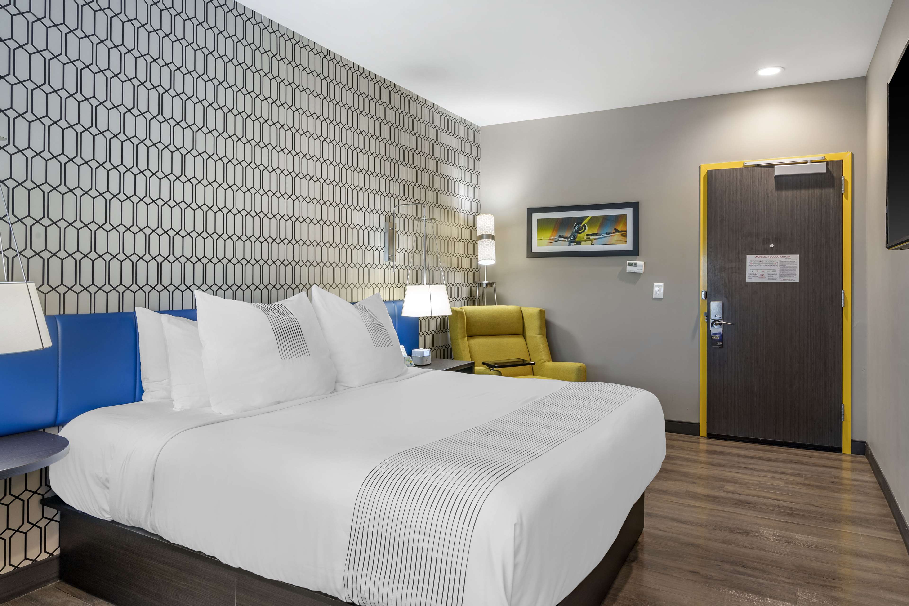 GLo Best Western Savannah-Gateway I-95