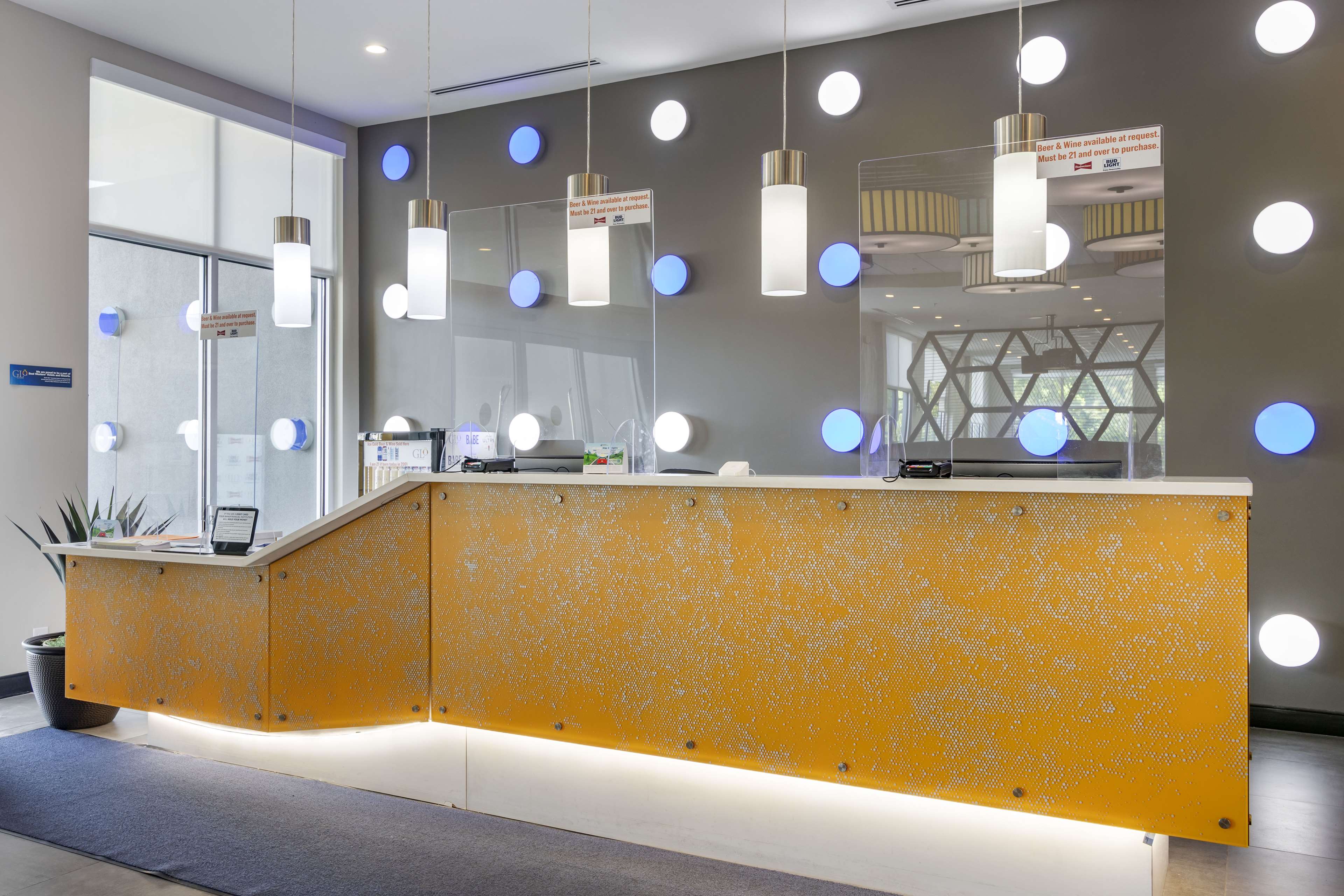 GLo Best Western Savannah-Gateway I-95