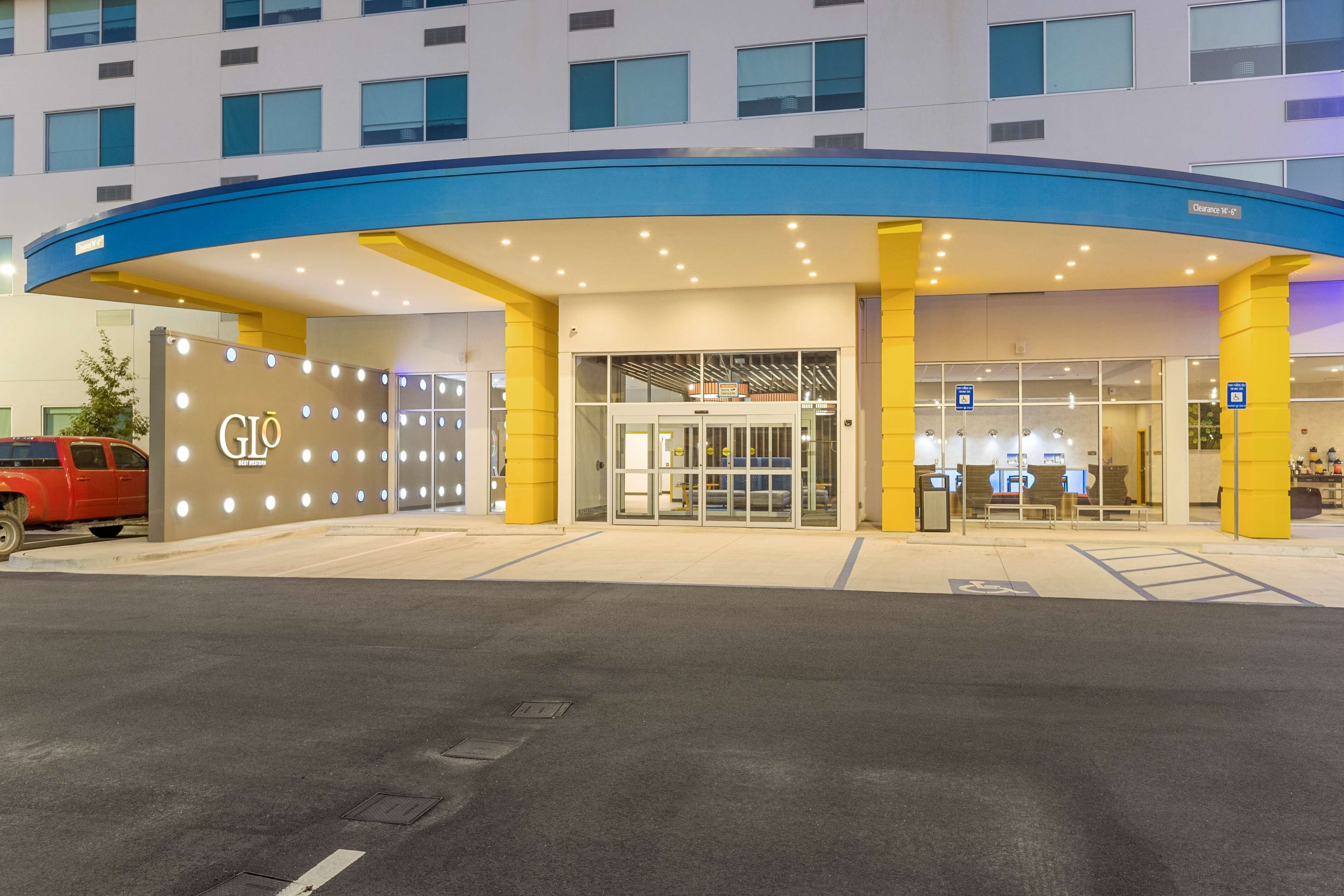 GLo Best Western Savannah-Gateway I-95