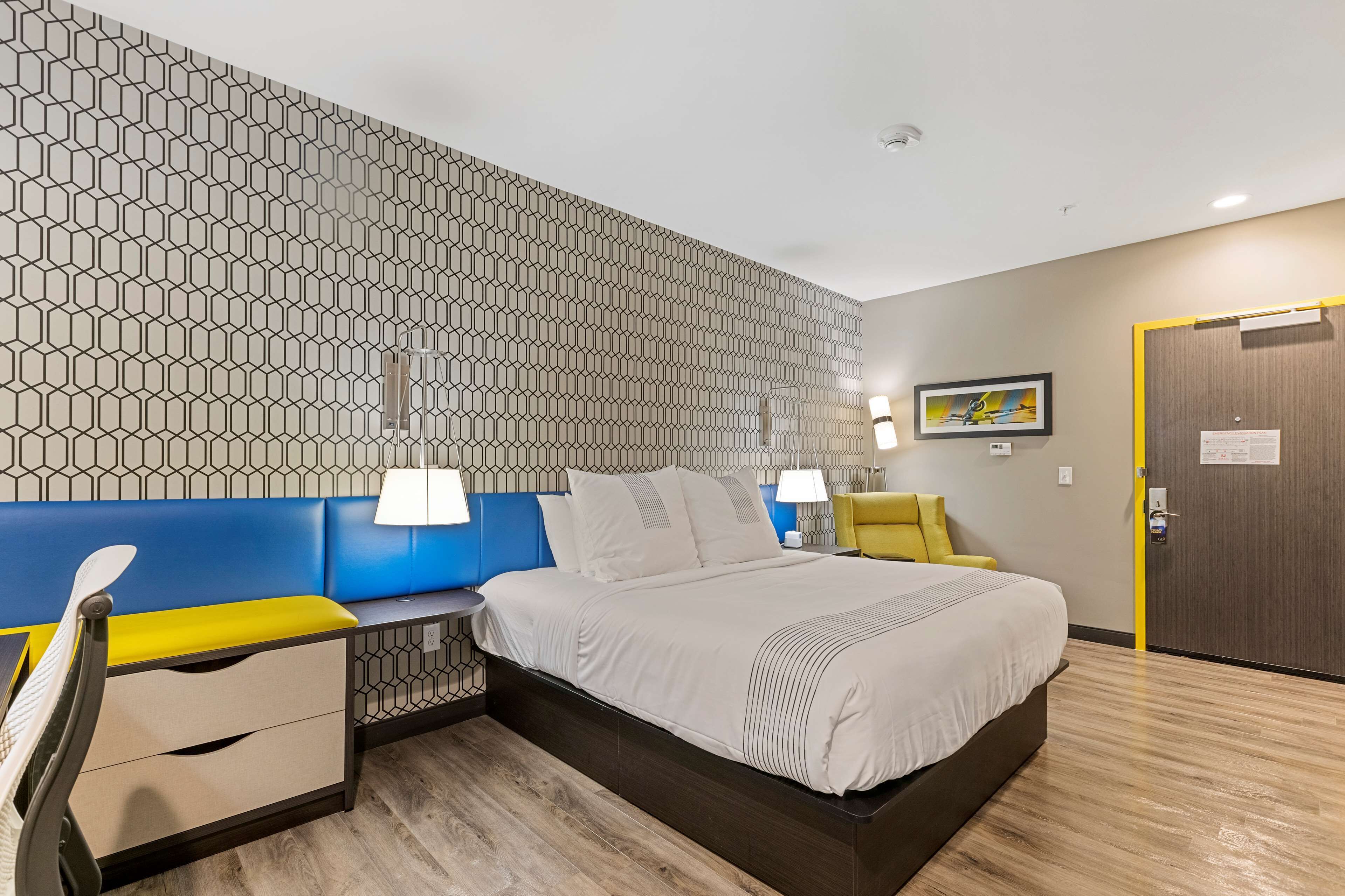 GLo Best Western Savannah-Gateway I-95