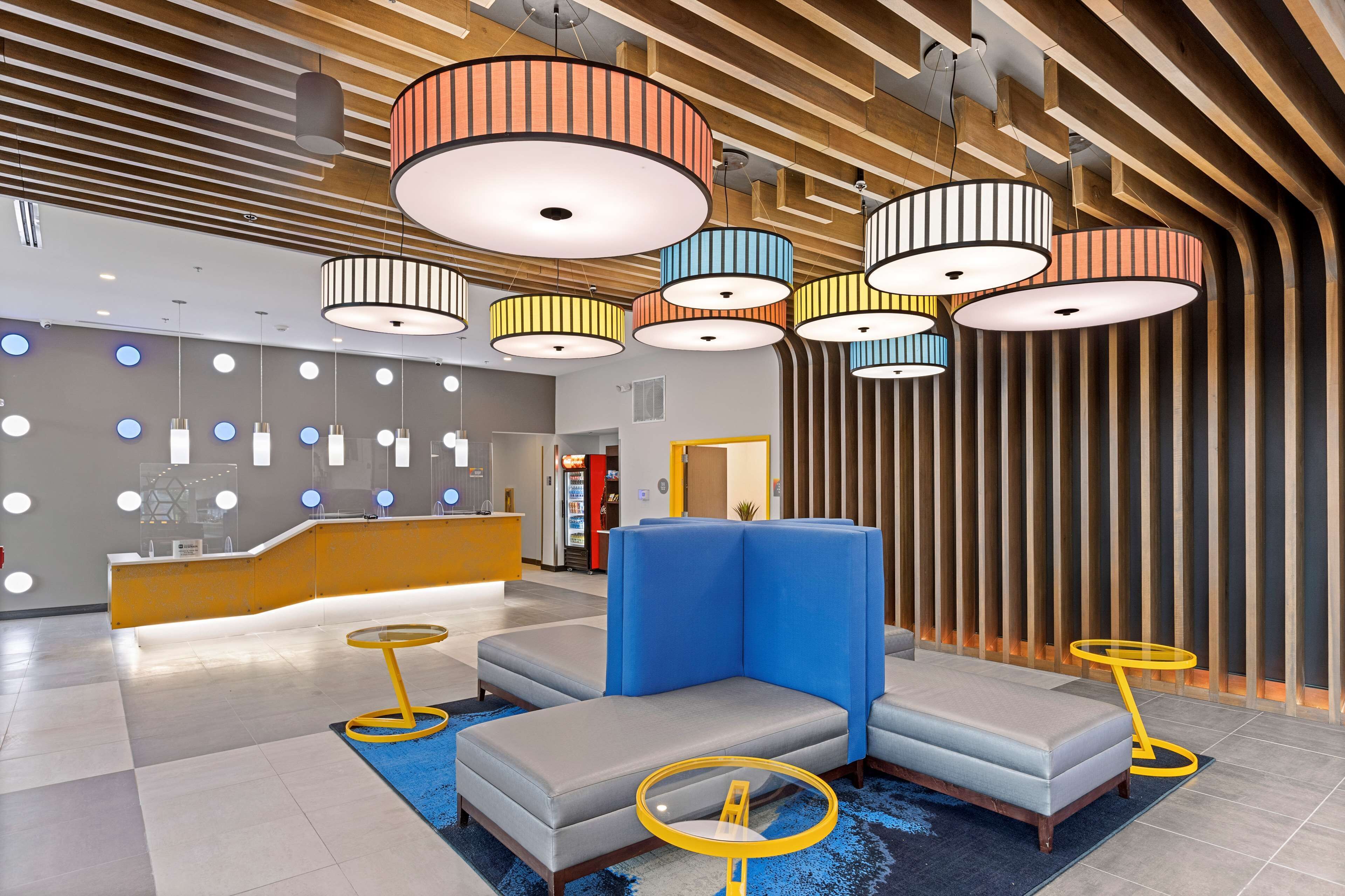 GLo Best Western Savannah-Gateway I-95