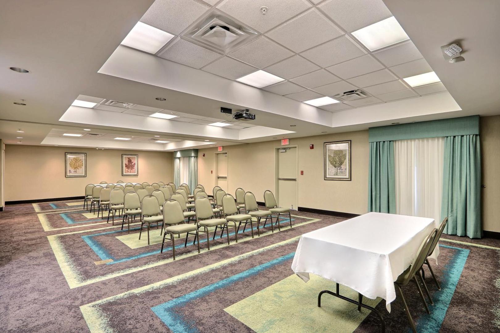 Hampton Inn & Suites Savannah I-95 South/Gateway Hampton Inn & Suites Savannah I-95 South/Gateway
