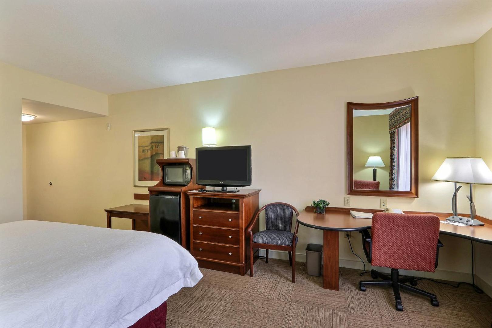 Hampton Inn & Suites Savannah I-95 South/Gateway Hampton Inn & Suites Savannah I-95 South/Gateway