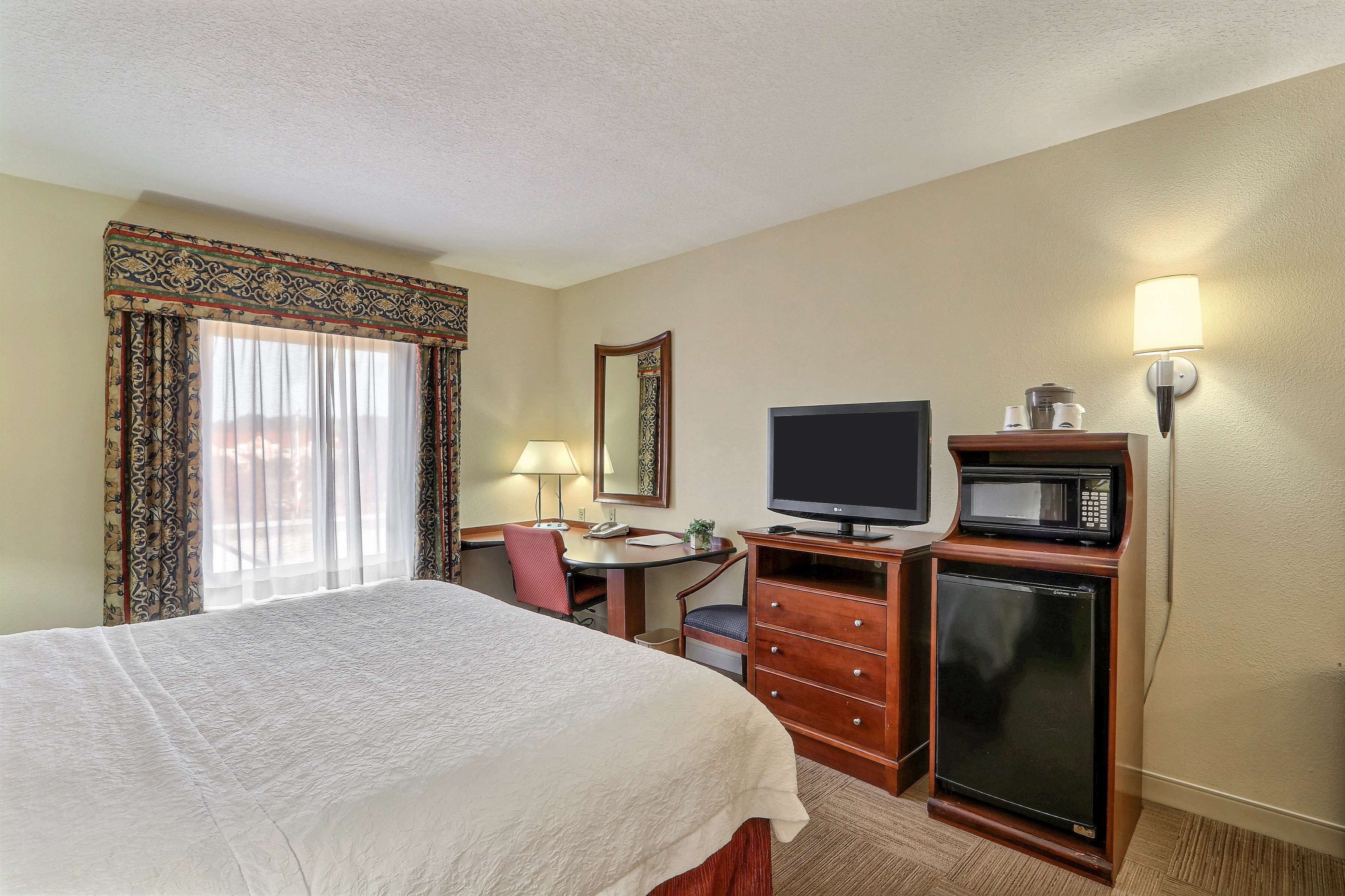 Hampton Inn & Suites Savannah I-95 South/Gateway Hampton Inn & Suites Savannah I-95 South/Gateway
