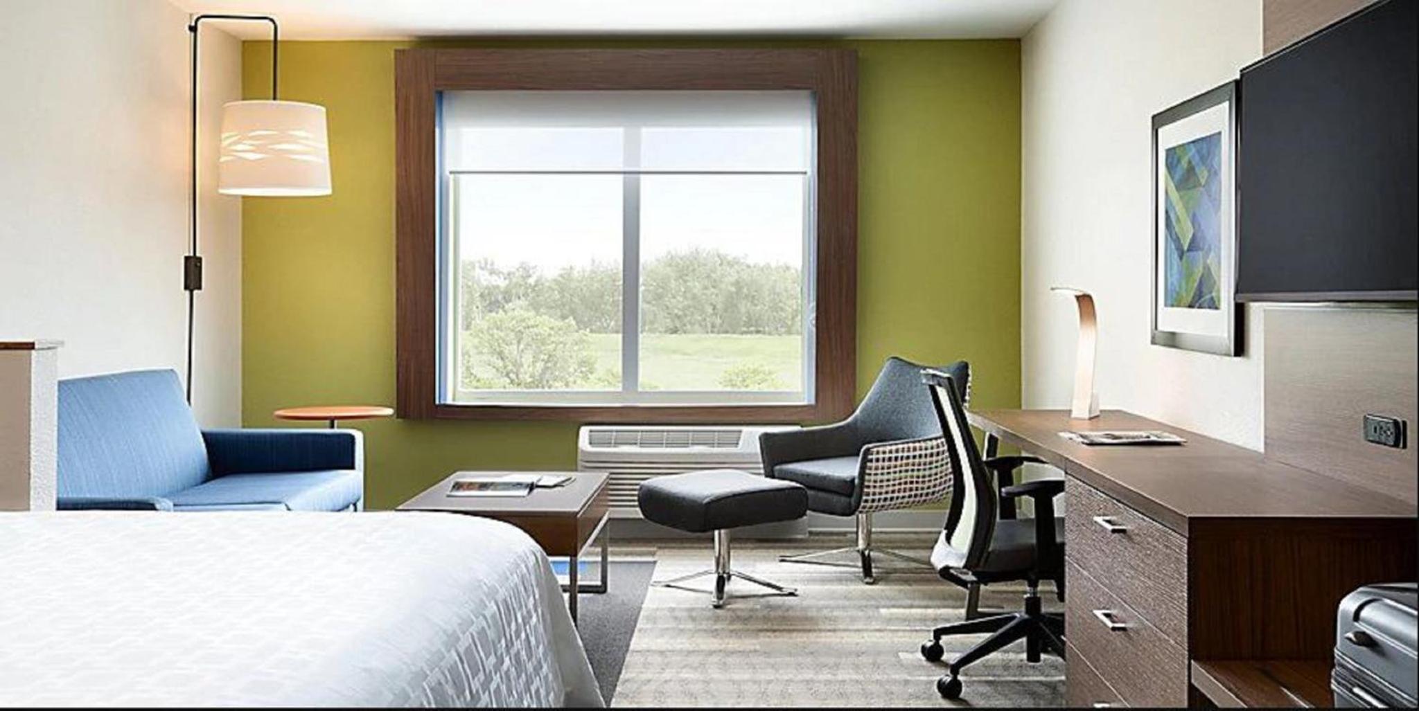 Holiday Inn Express & Suites Savannah W - Chatham Parkway Holiday Inn Express & Suites Savannah W - Chatham Parkway