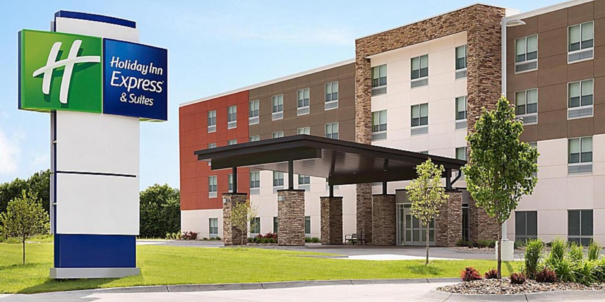 Holiday Inn Express & Suites Savannah W - Chatham Parkway Holiday Inn Express & Suites Savannah W - Chatham Parkway