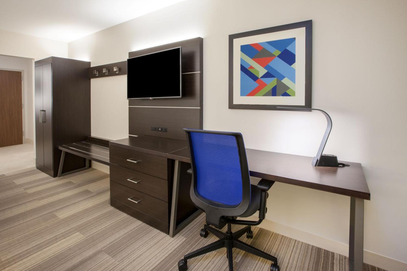 Holiday Inn Express Savannah Gateway Holiday Inn Express Savannah Gateway