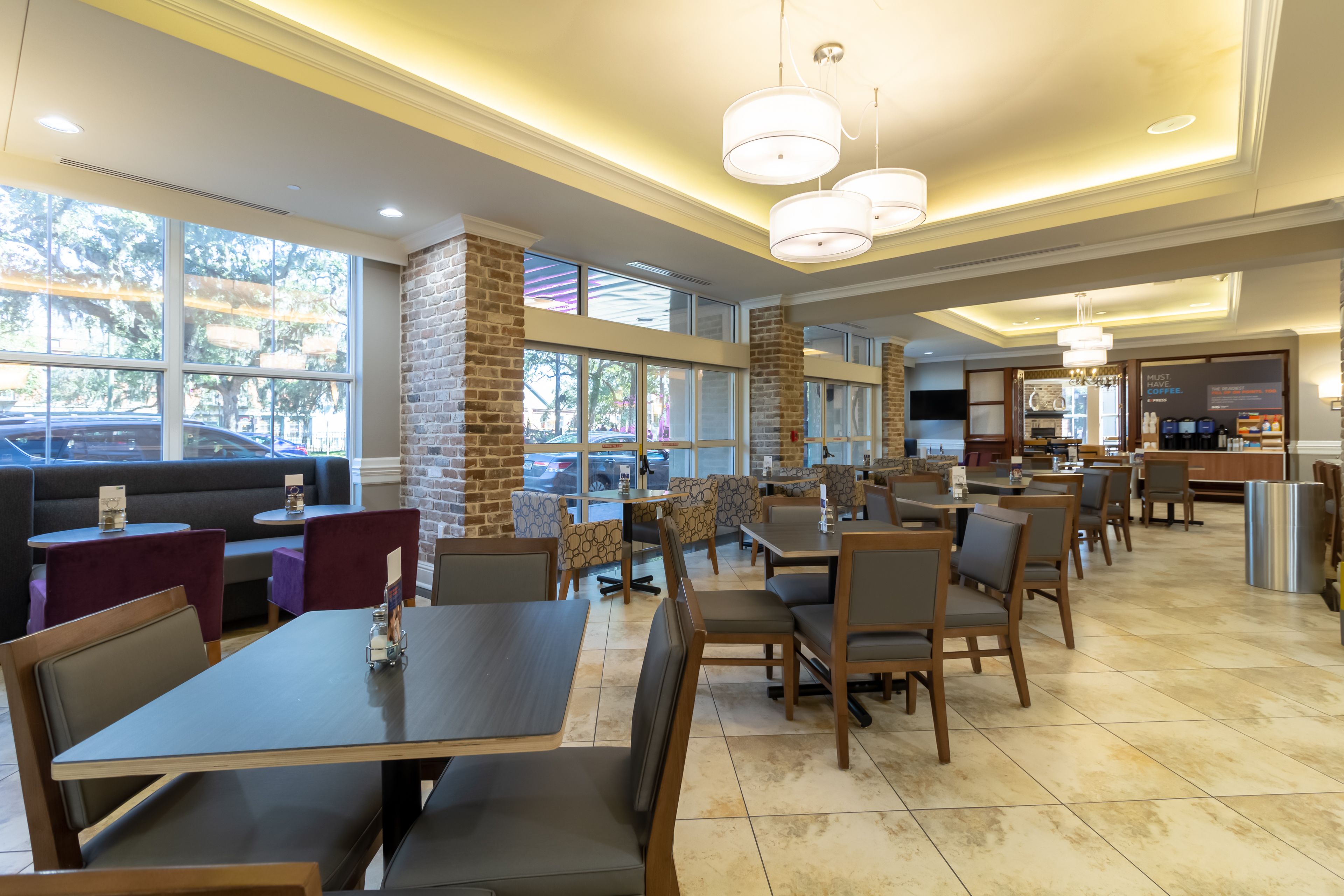 Holiday Inn Express Savannah-Historic District Holiday Inn Express Savannah-Historic District