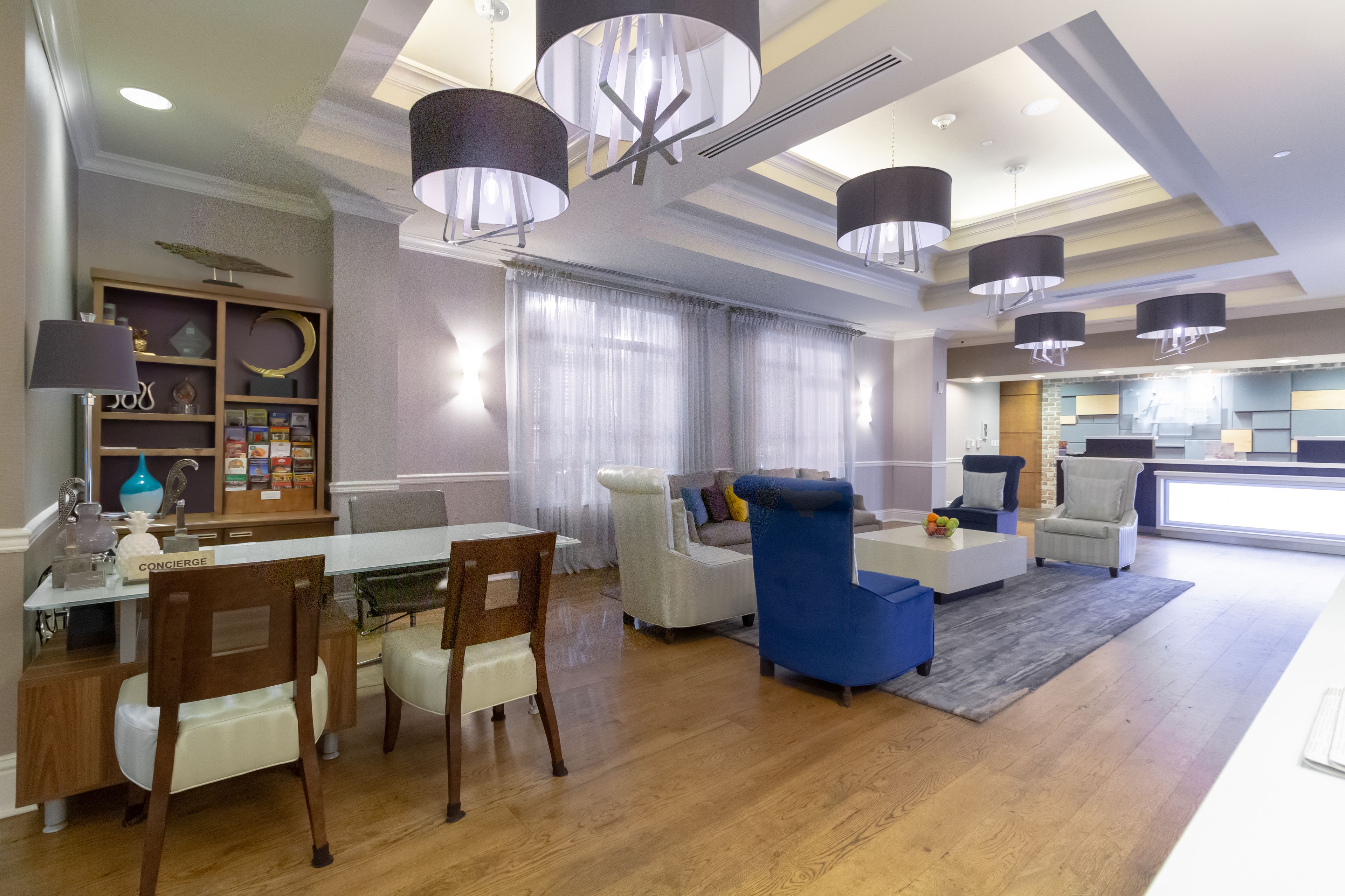 Holiday Inn Express Savannah-Historic District Holiday Inn Express Savannah-Historic District