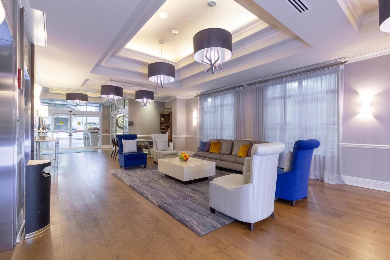 Holiday Inn Express Savannah-Historic District Holiday Inn Express Savannah-Historic District