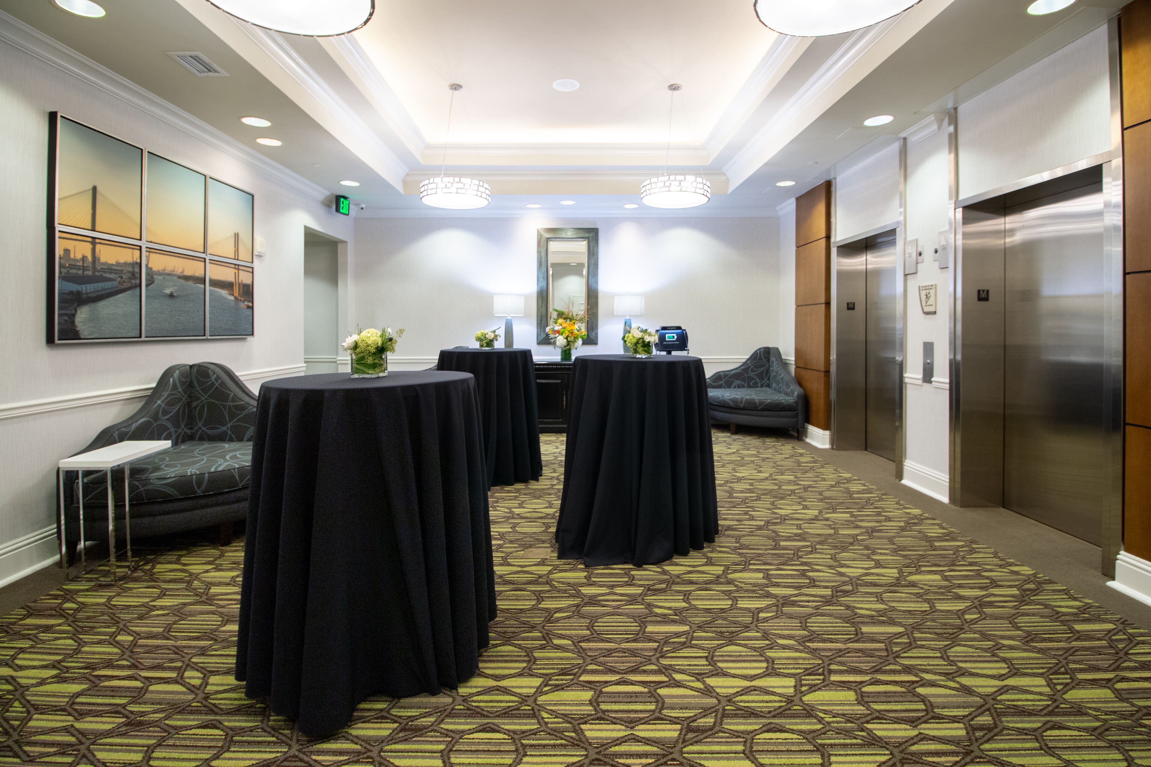 Holiday Inn Express Savannah-Historic District Holiday Inn Express Savannah-Historic District