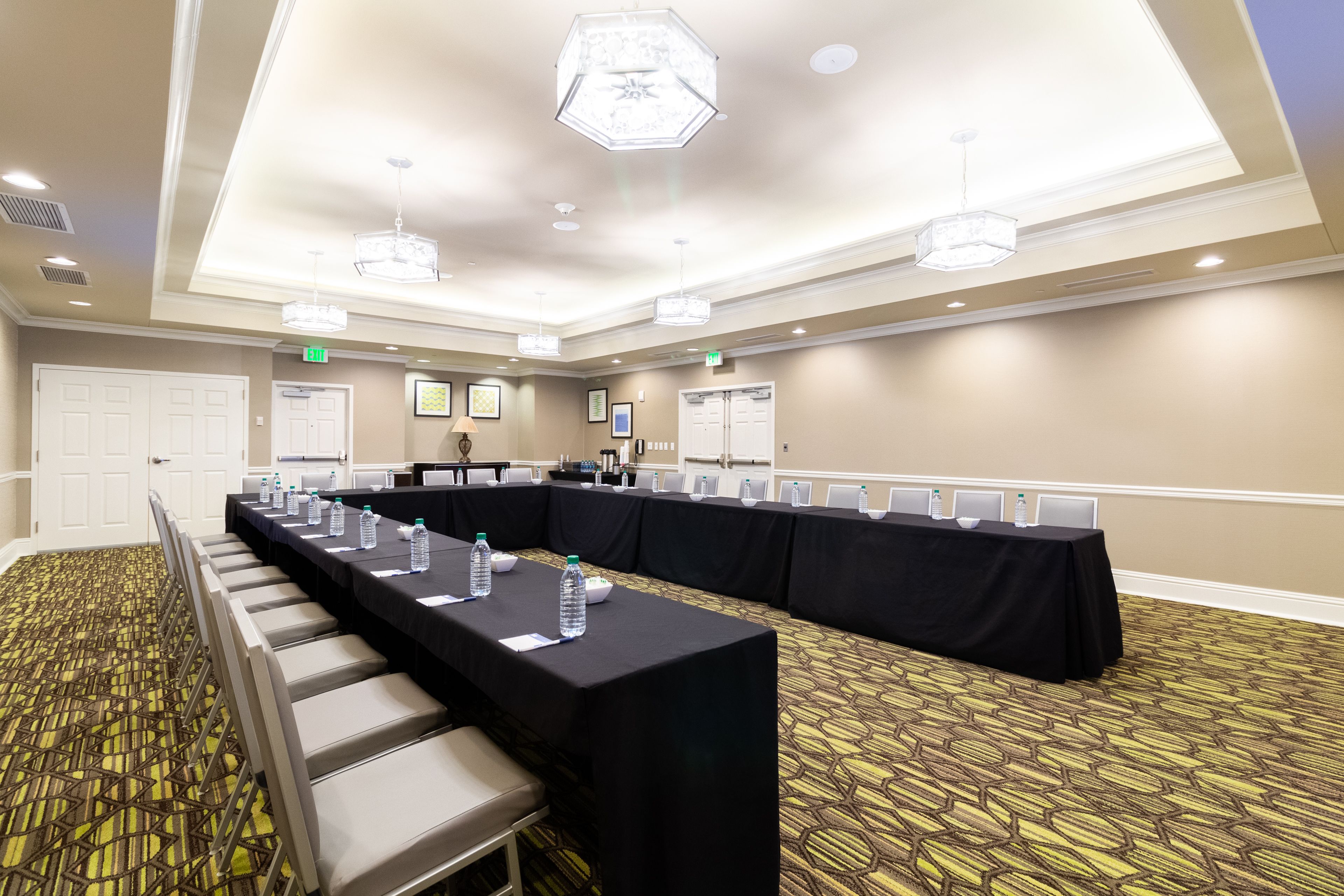 Holiday Inn Express Savannah-Historic District Holiday Inn Express Savannah-Historic District
