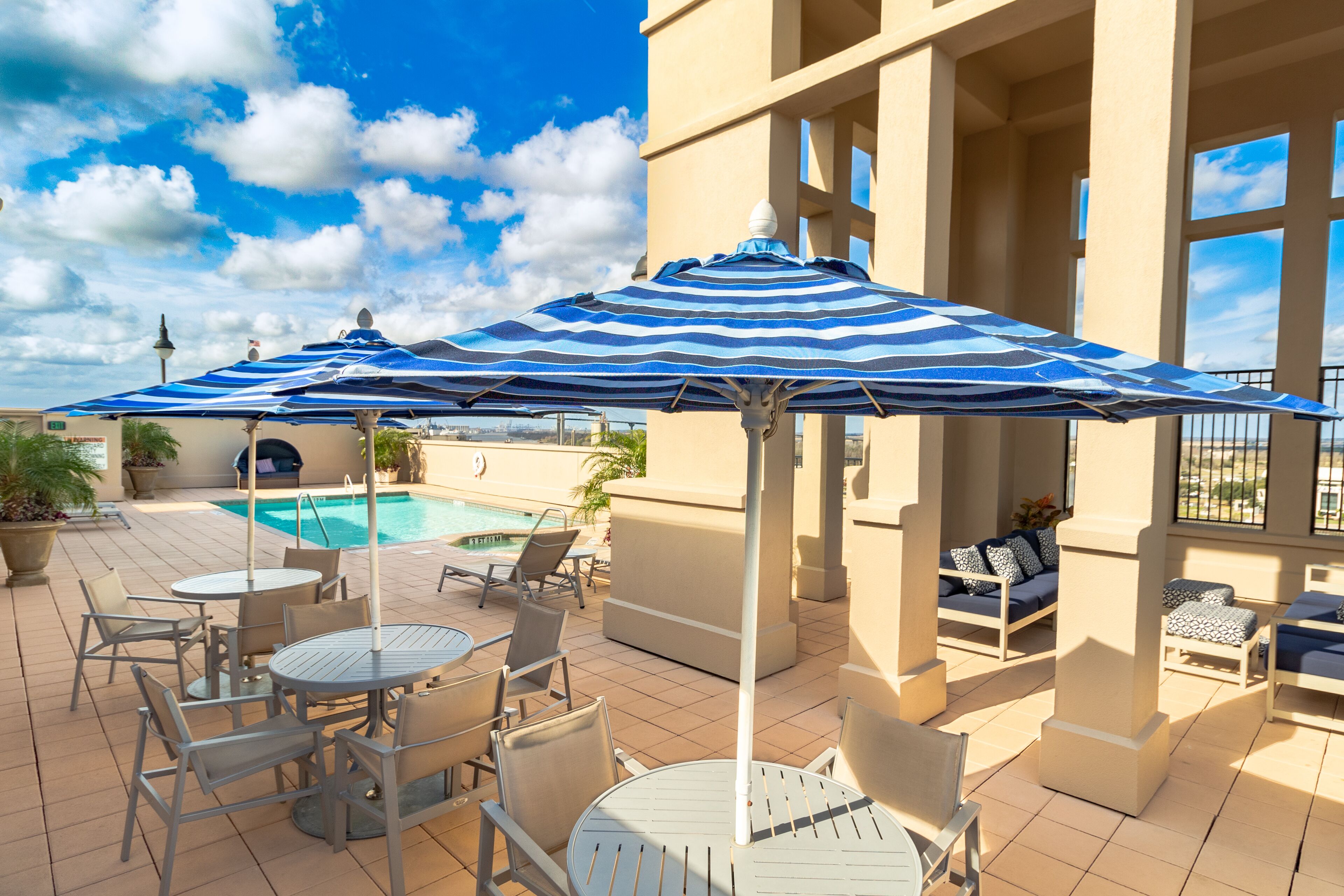 Holiday Inn Express Savannah-Historic District Holiday Inn Express Savannah-Historic District