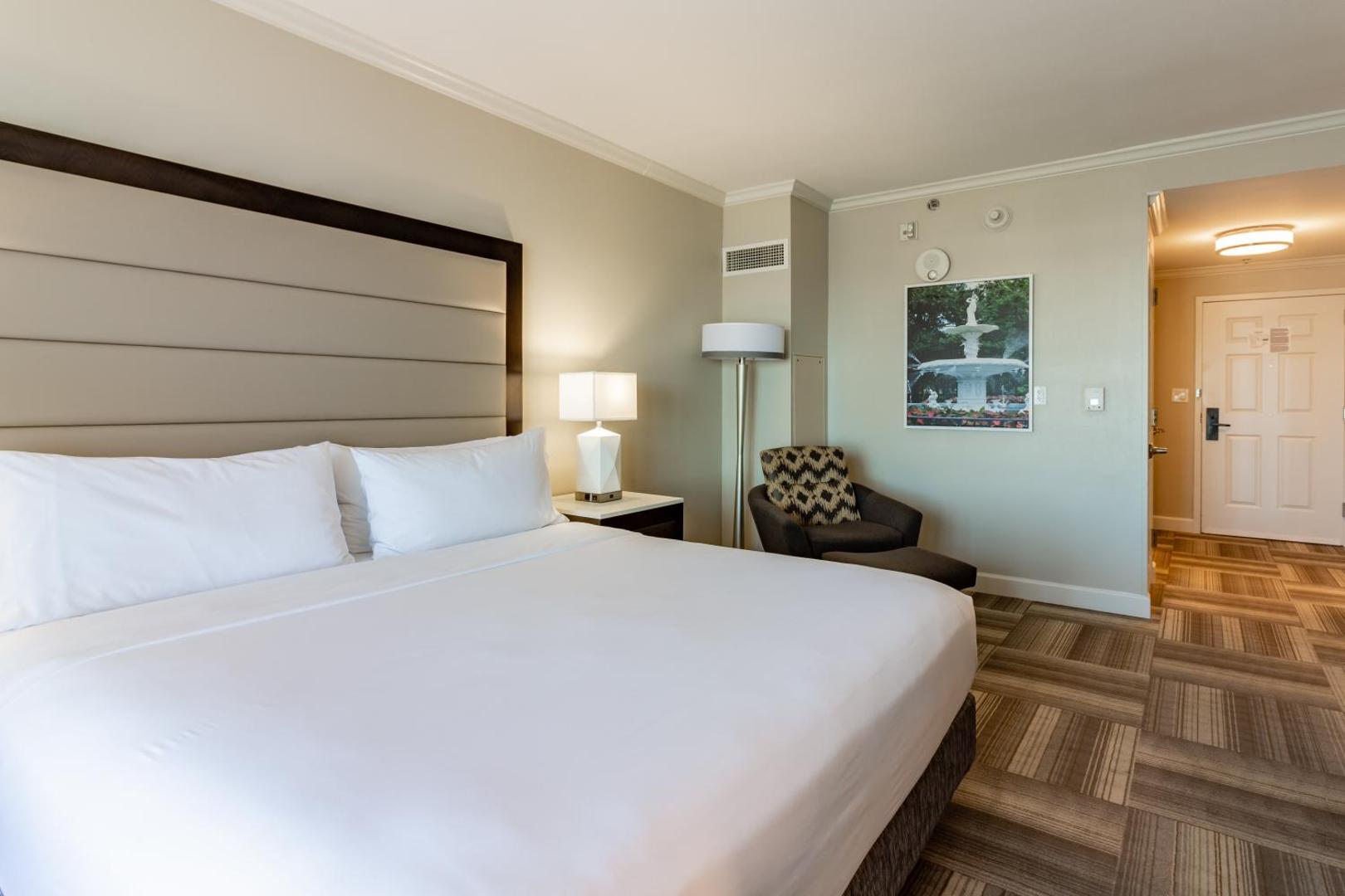 Holiday Inn Express Savannah-Historic District Holiday Inn Express Savannah-Historic District